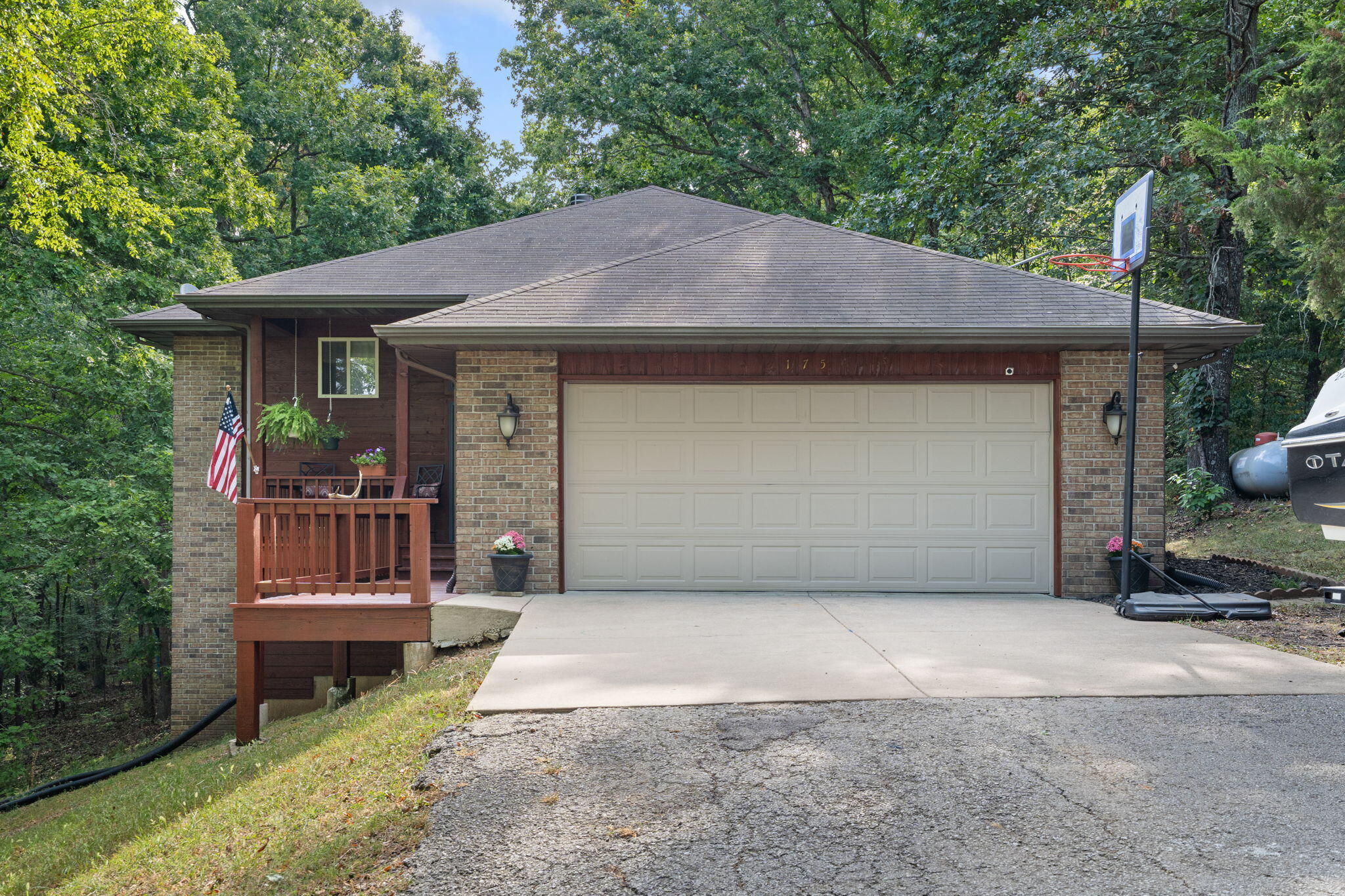 175 Canyon Forest Circle