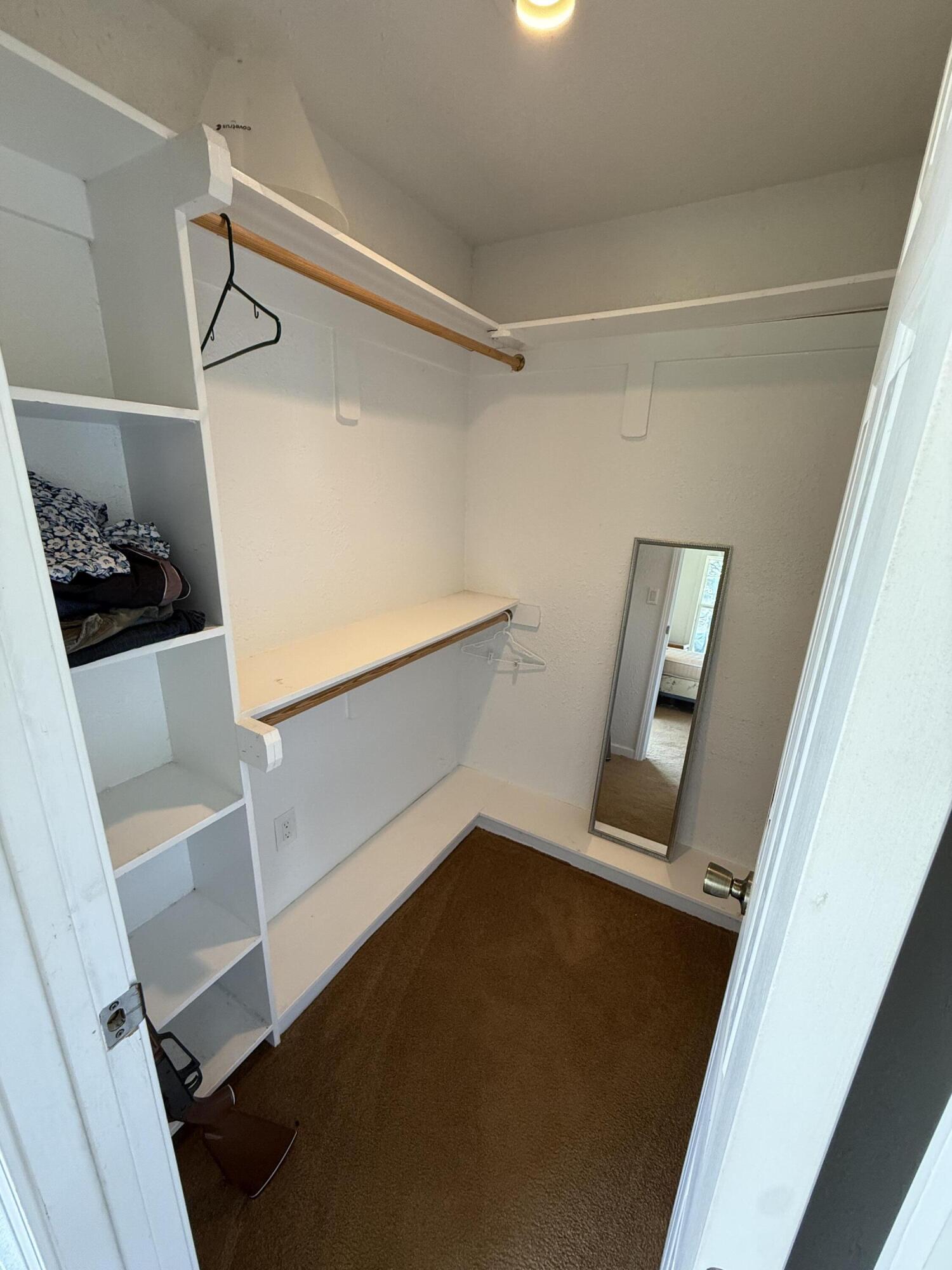 468 Martingale Drive Property Photo 17