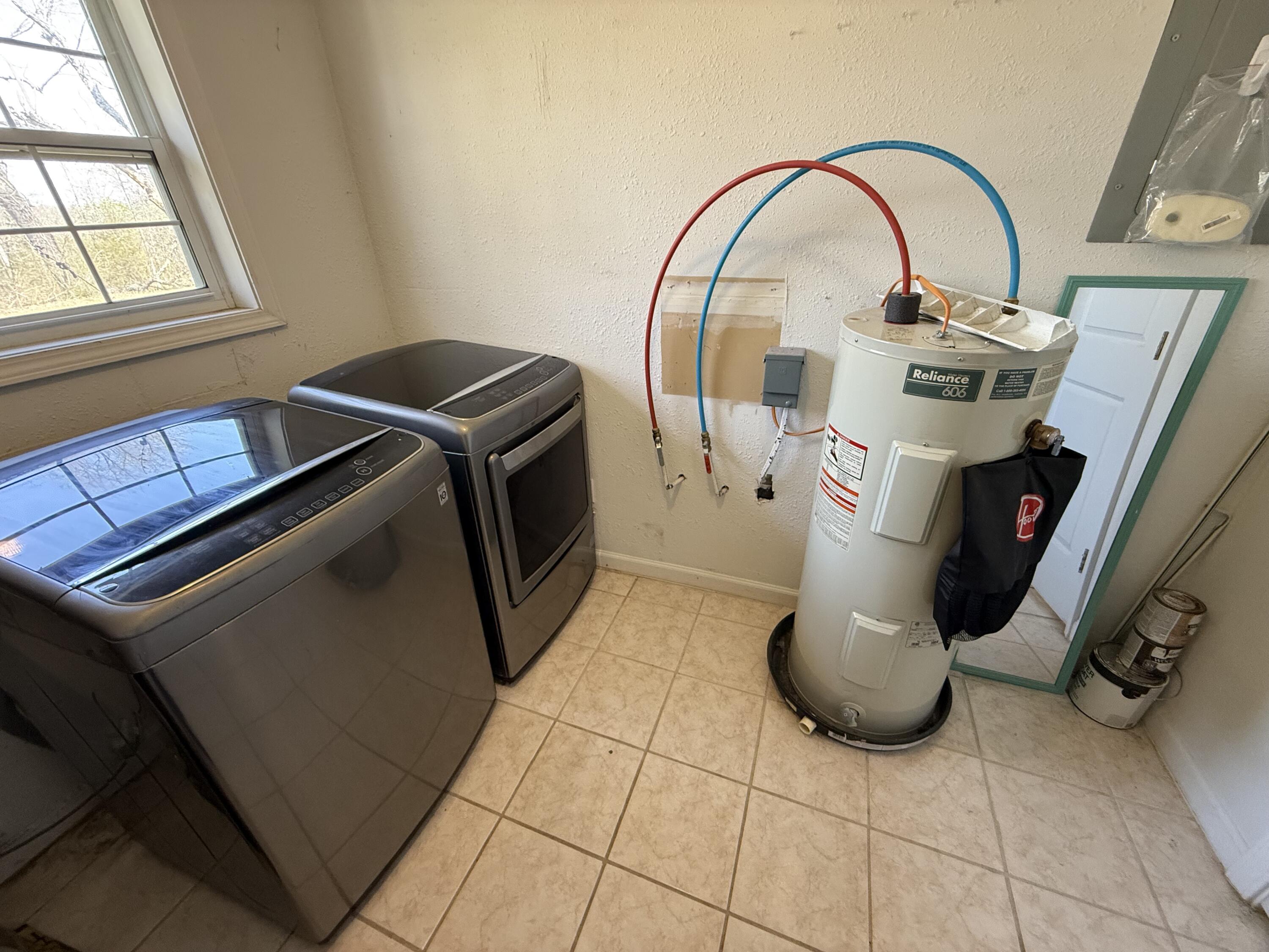 468 Martingale Drive Property Photo 21