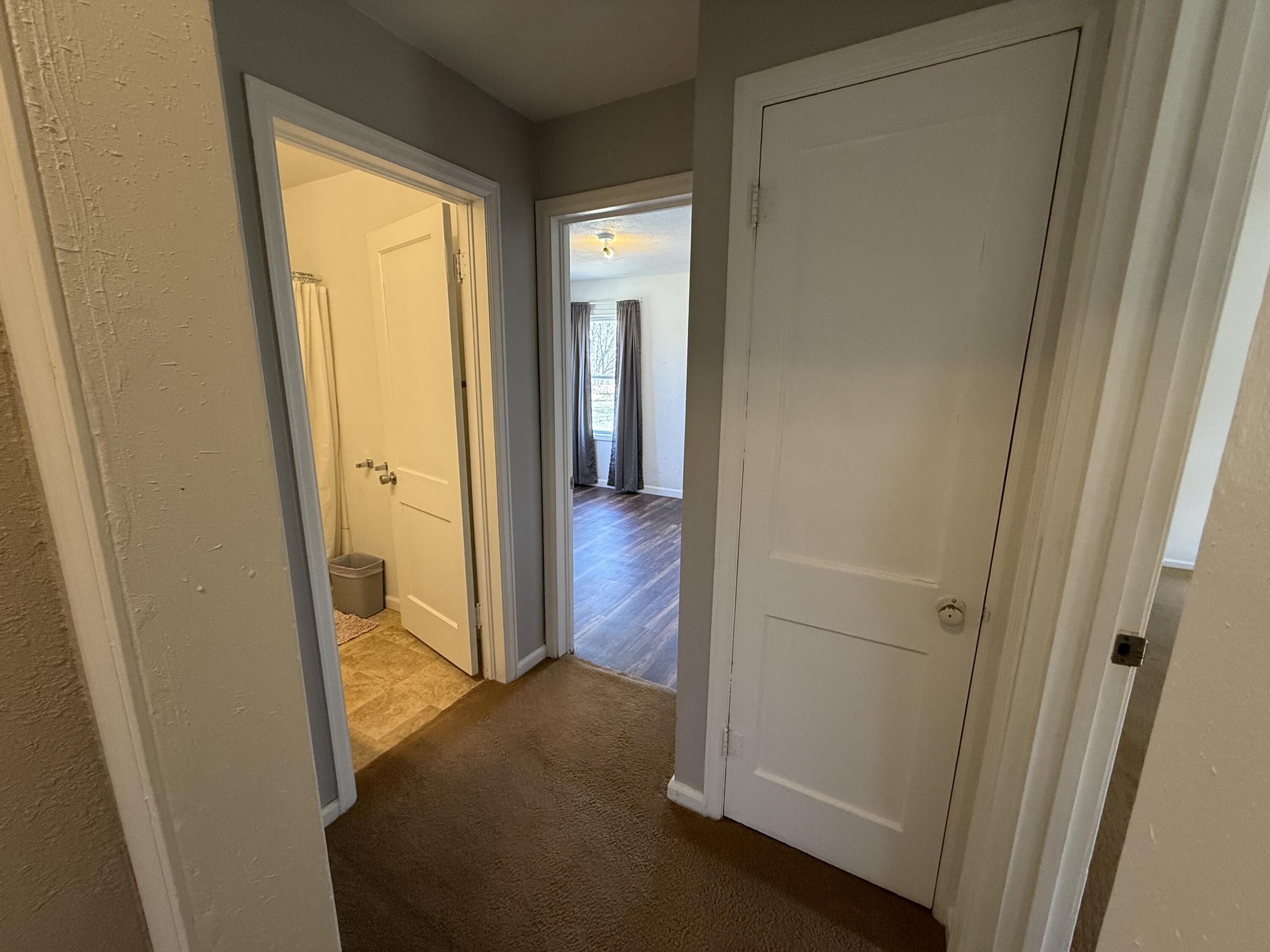 468 Martingale Drive Property Photo 23