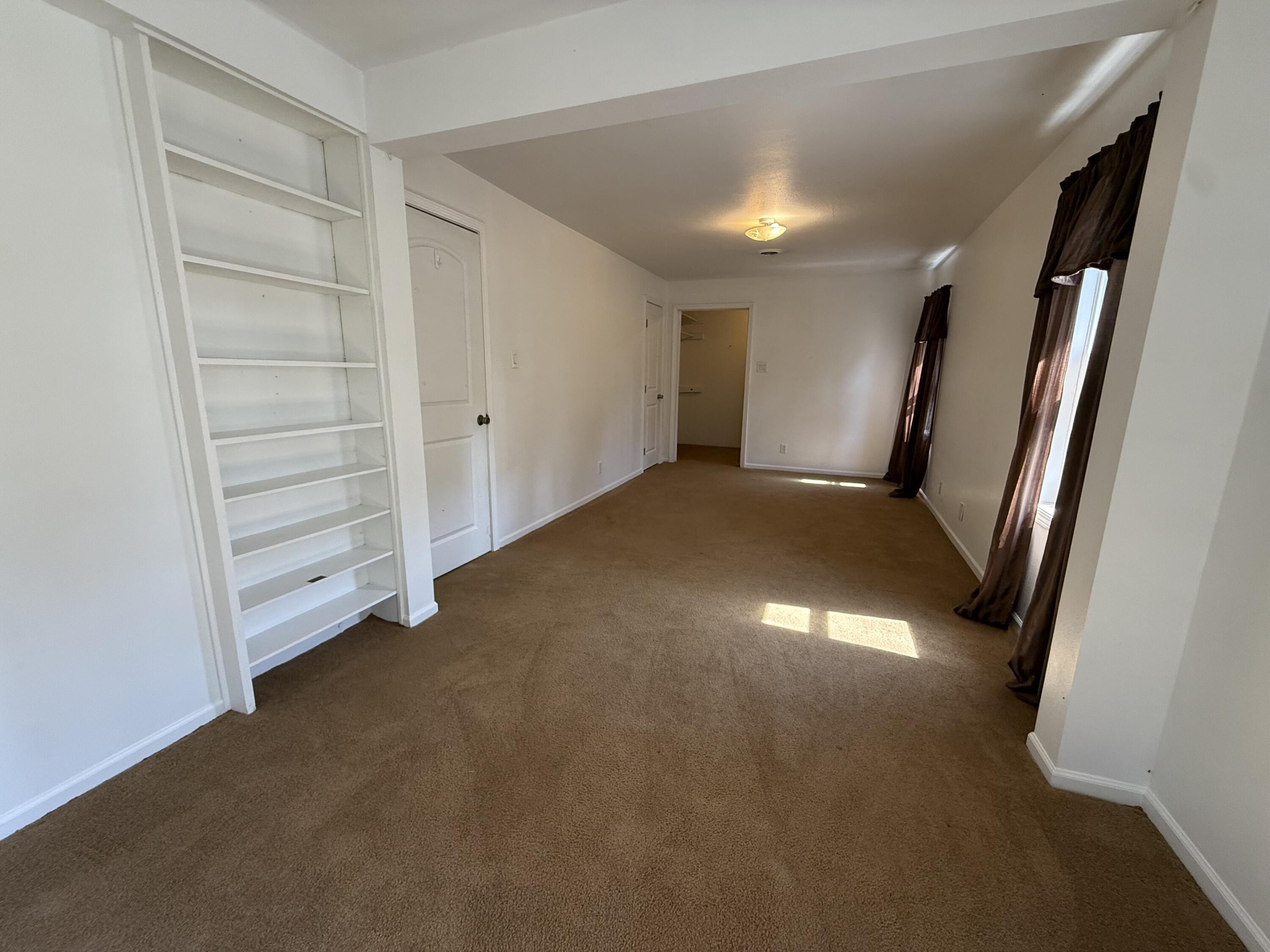 468 Martingale Drive Property Photo 26
