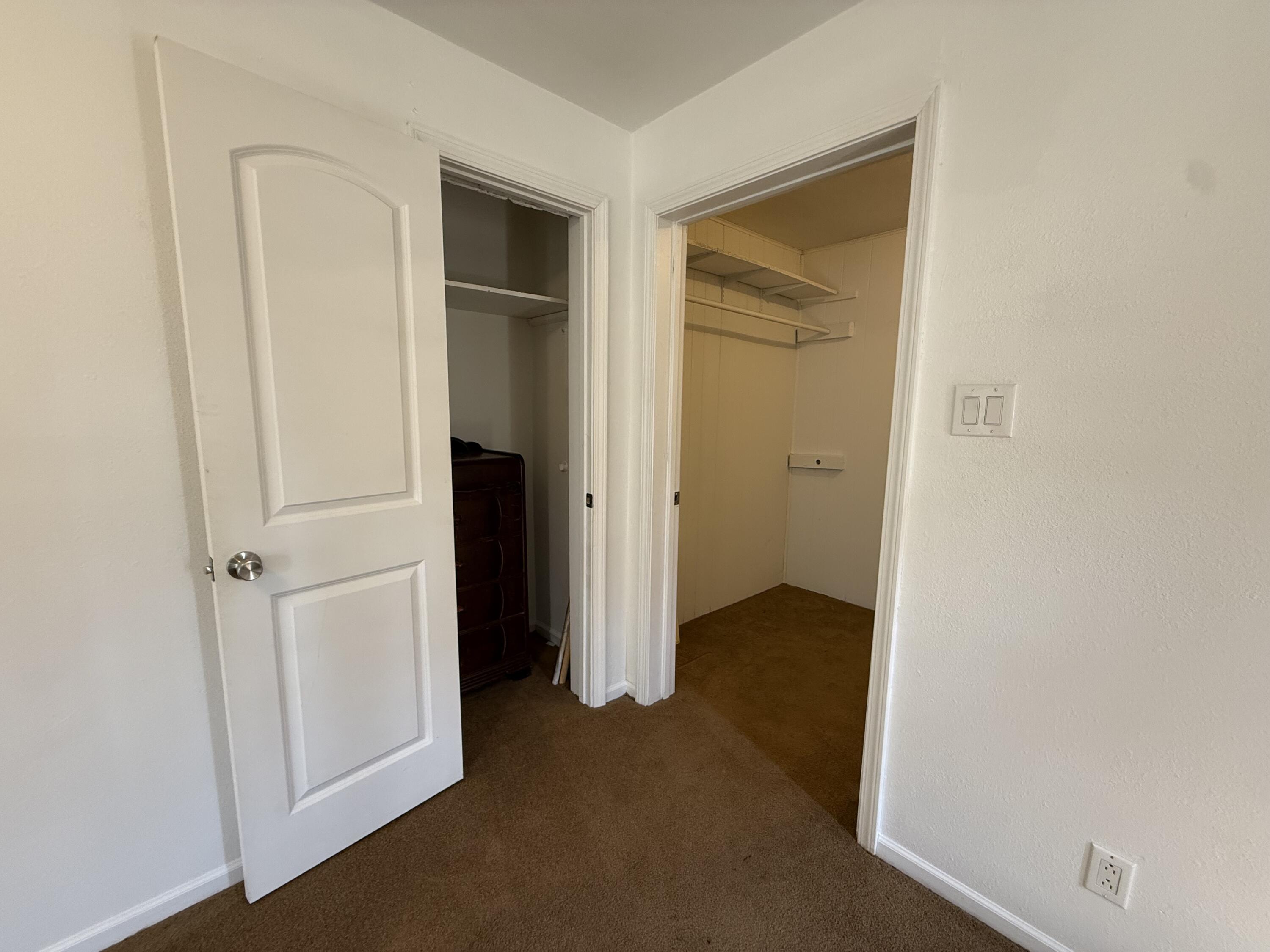 468 Martingale Drive Property Photo 27