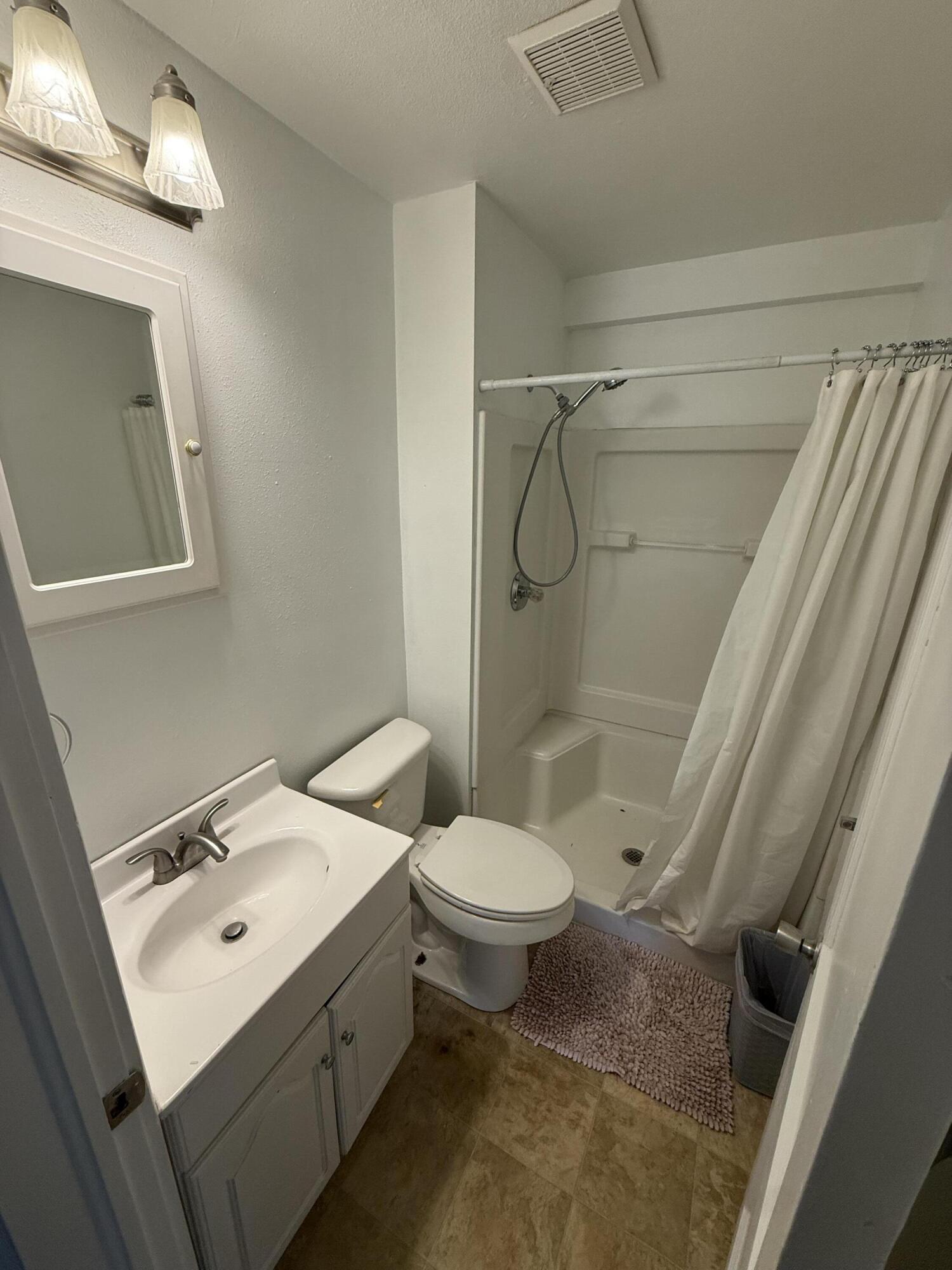468 Martingale Drive Property Photo 33