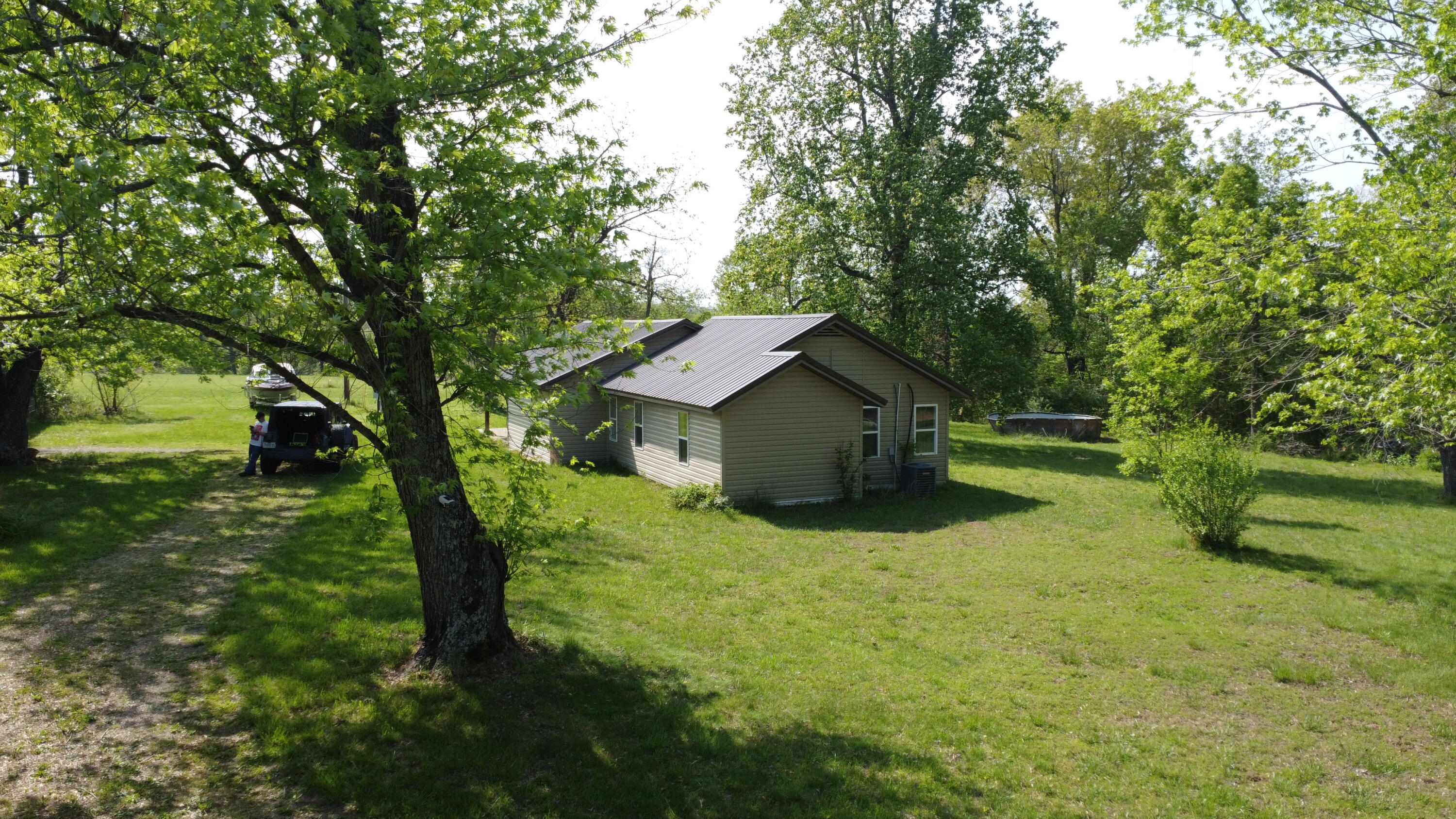 468 Martingale Drive Property Photo 35