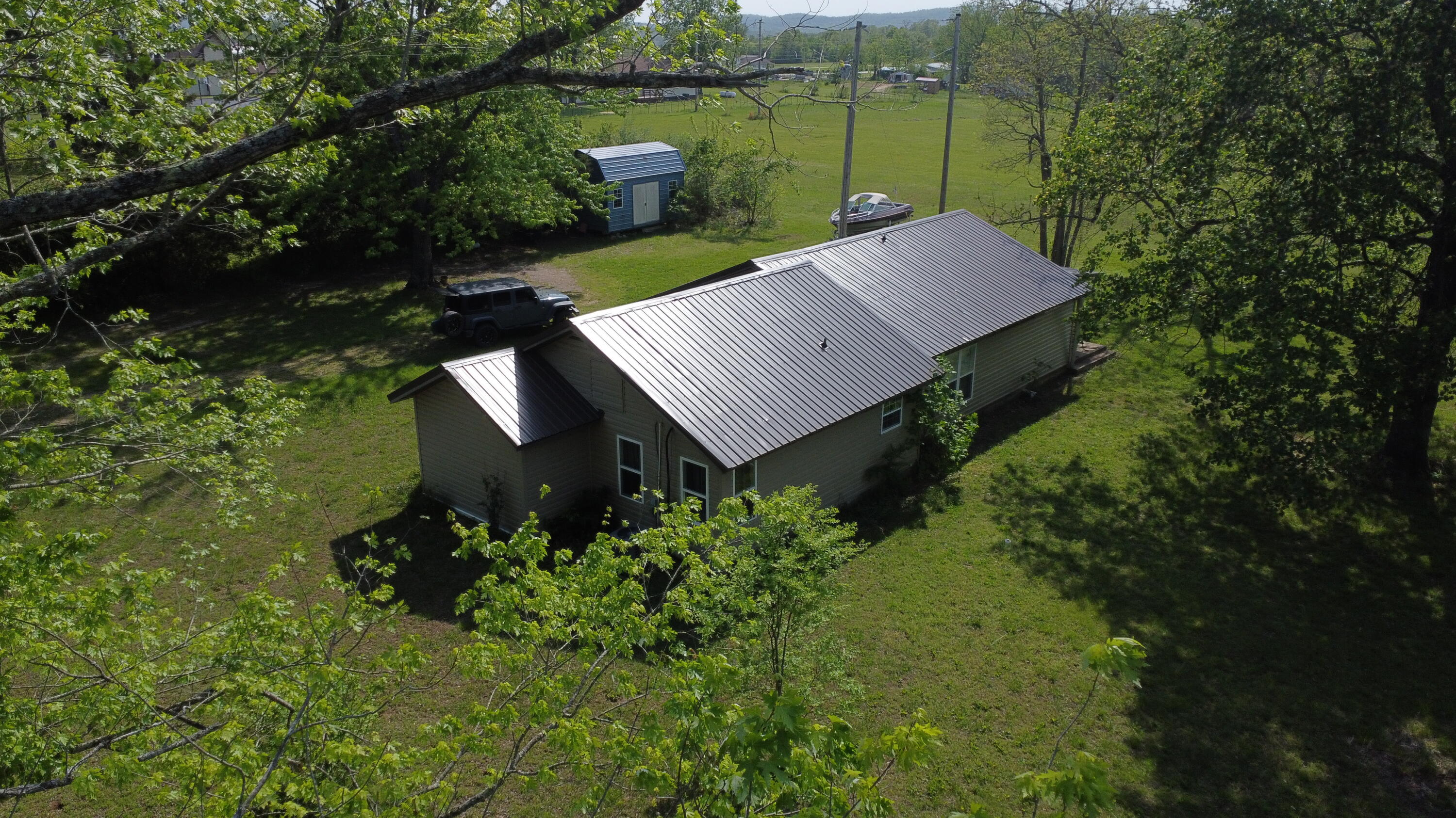 468 Martingale Drive Property Photo 37