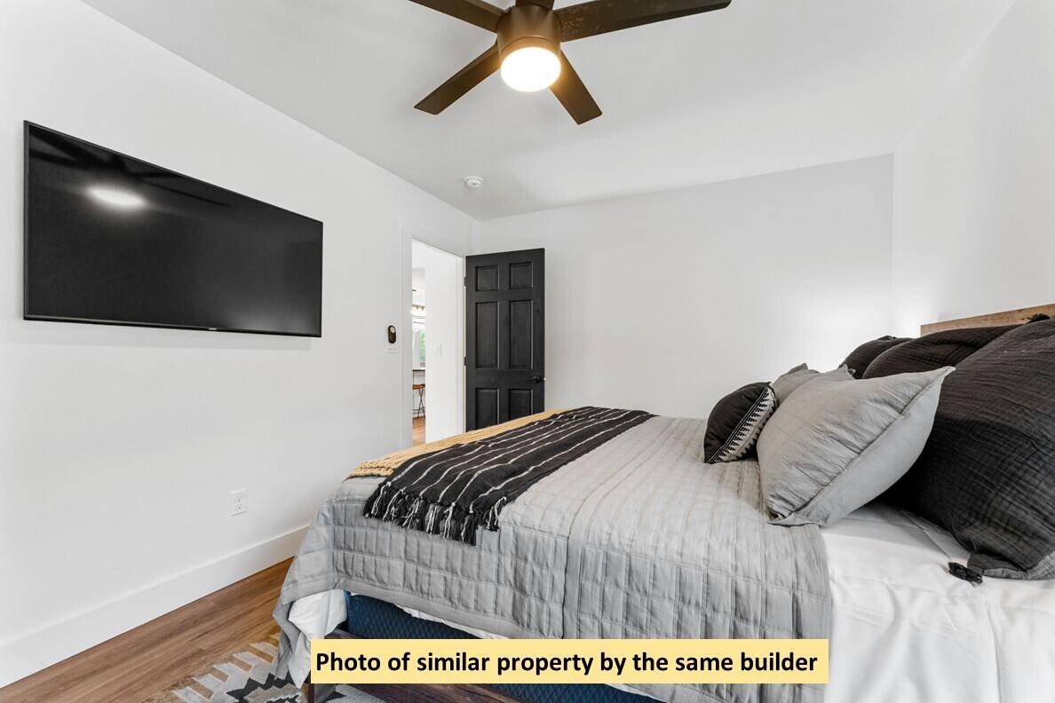 128 Poolside Way Property Photo 15