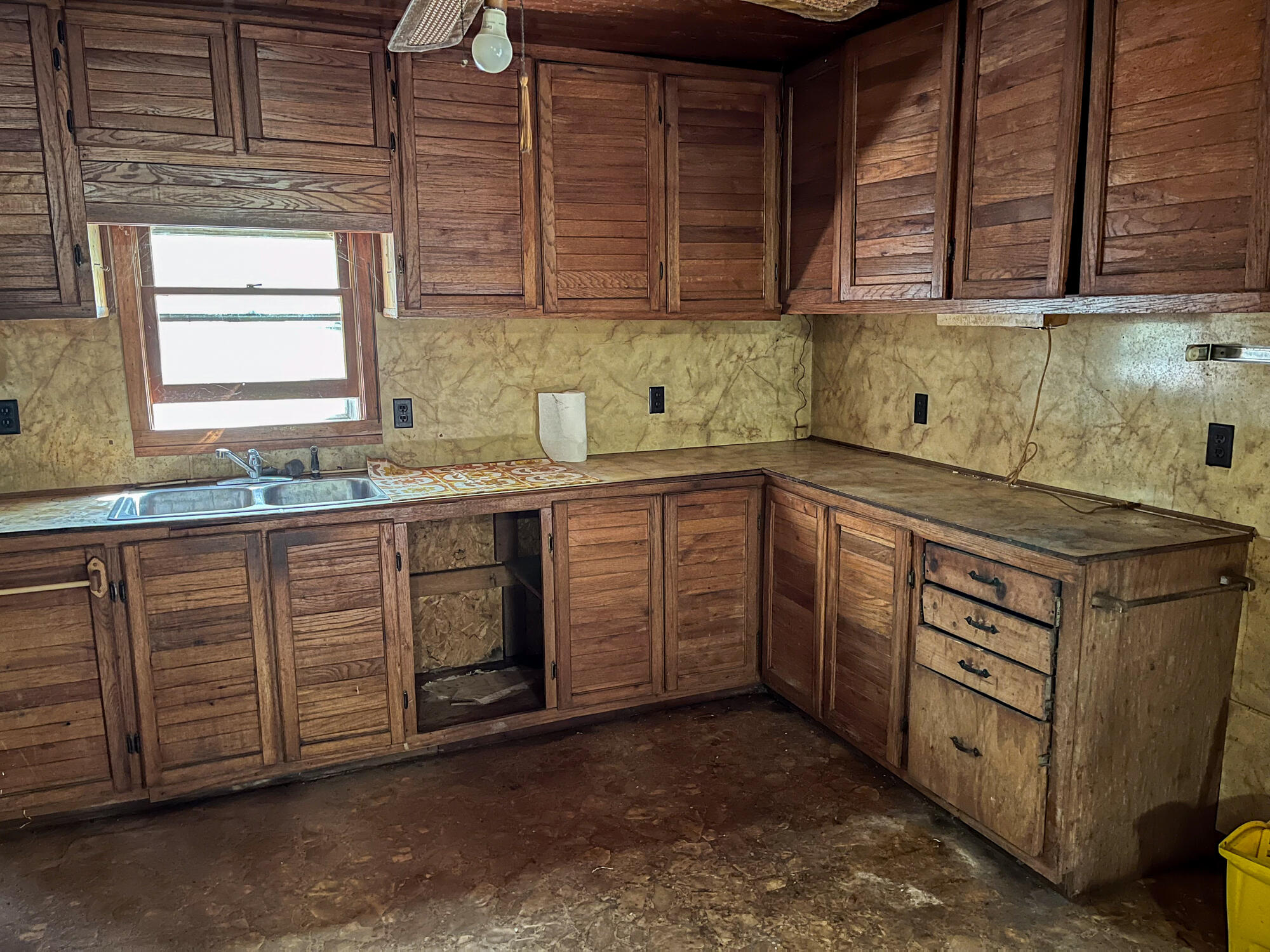 10140 County Road 6610 Property Photo 21