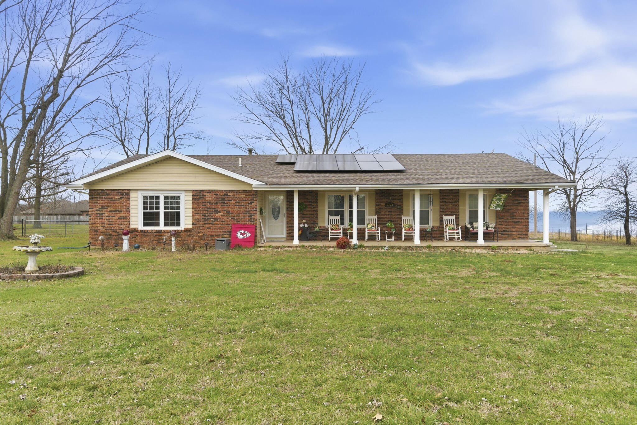 5727 South State Highway Ff Property Photo 1