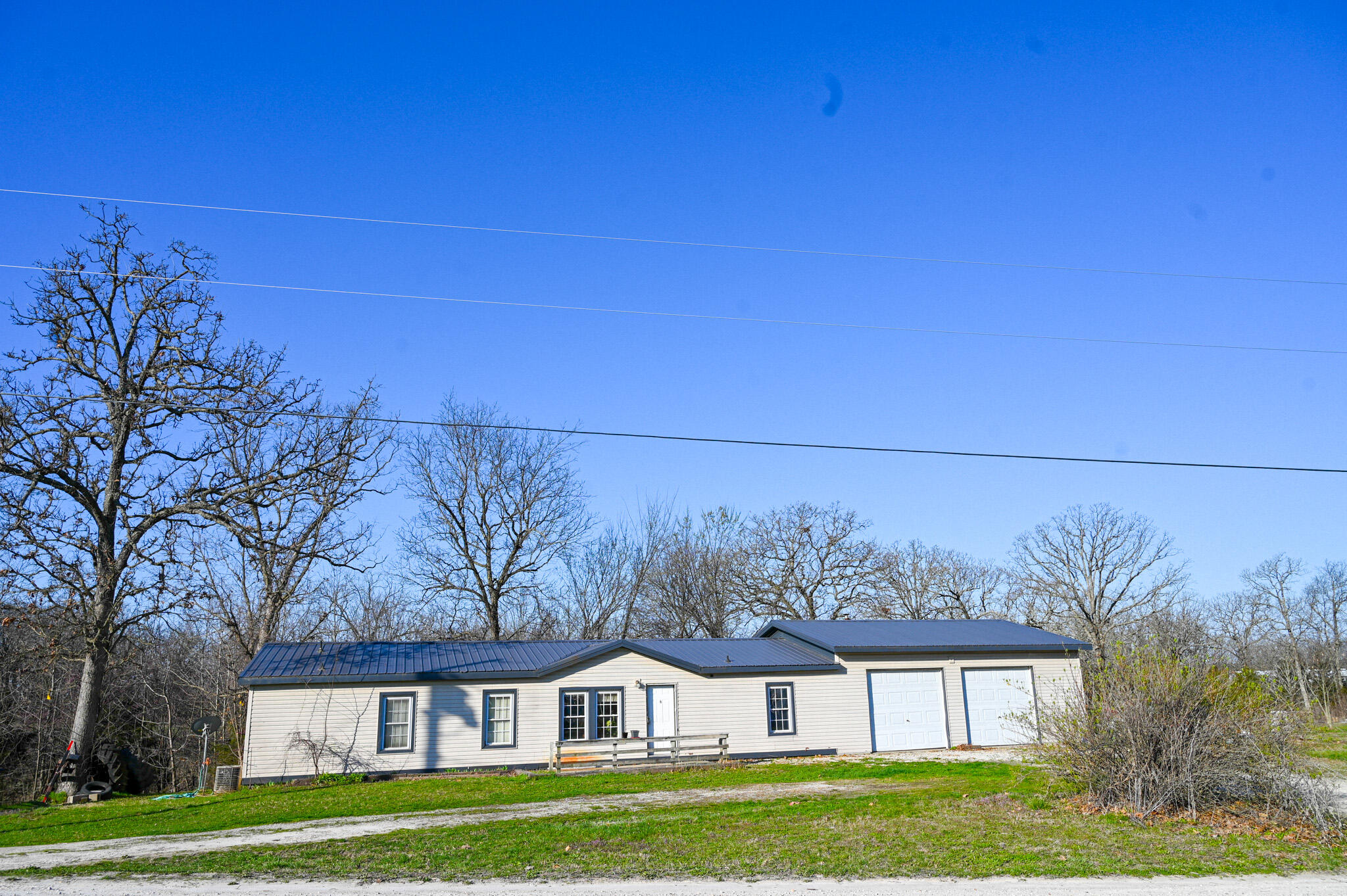 20908 County Road 283 Property Photo 3