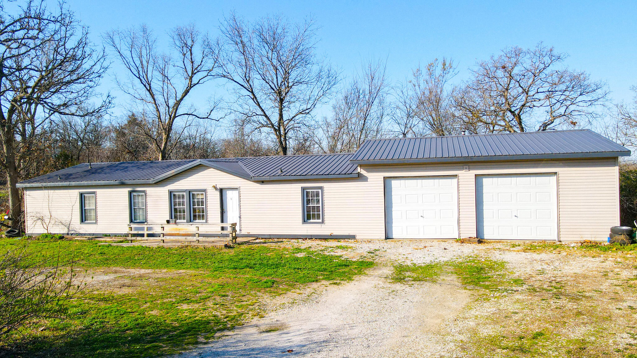 20908 County Road 283 Property Photo 6