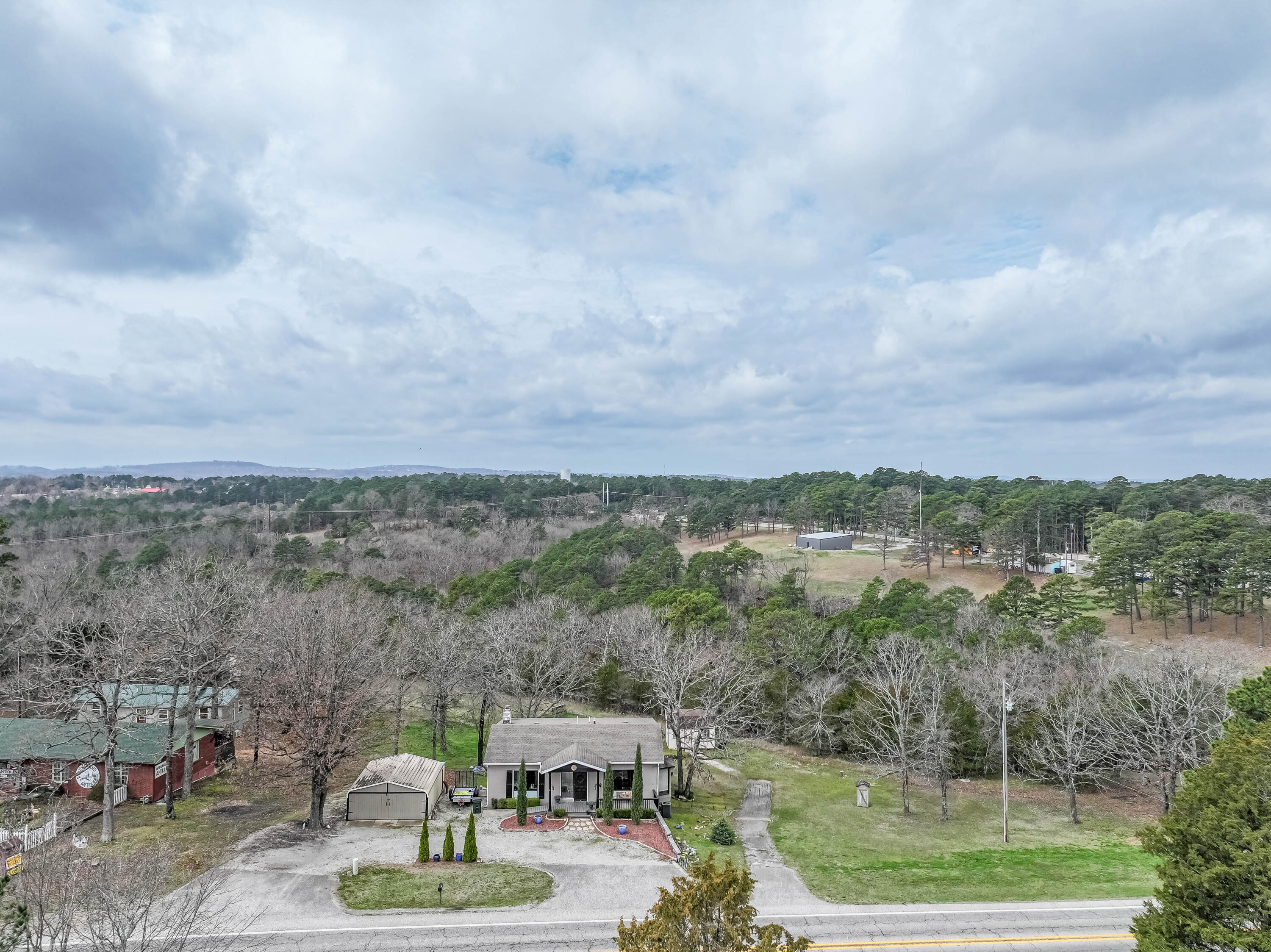 7003 Highway 62 West Property Photo 2