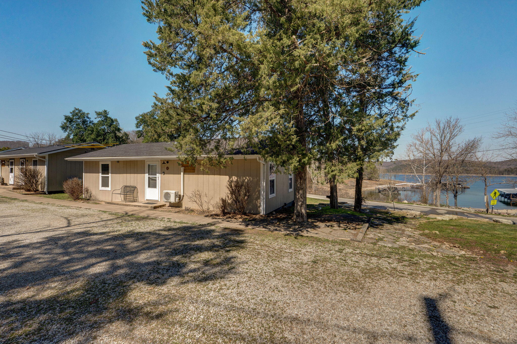1715 Hideaway Road B - 6 Property Photo 2