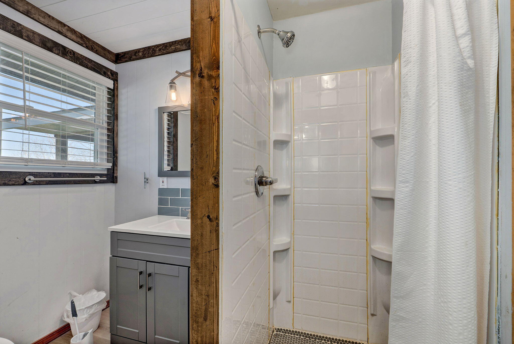 1715 Hideaway Road B - 6 Property Photo 13