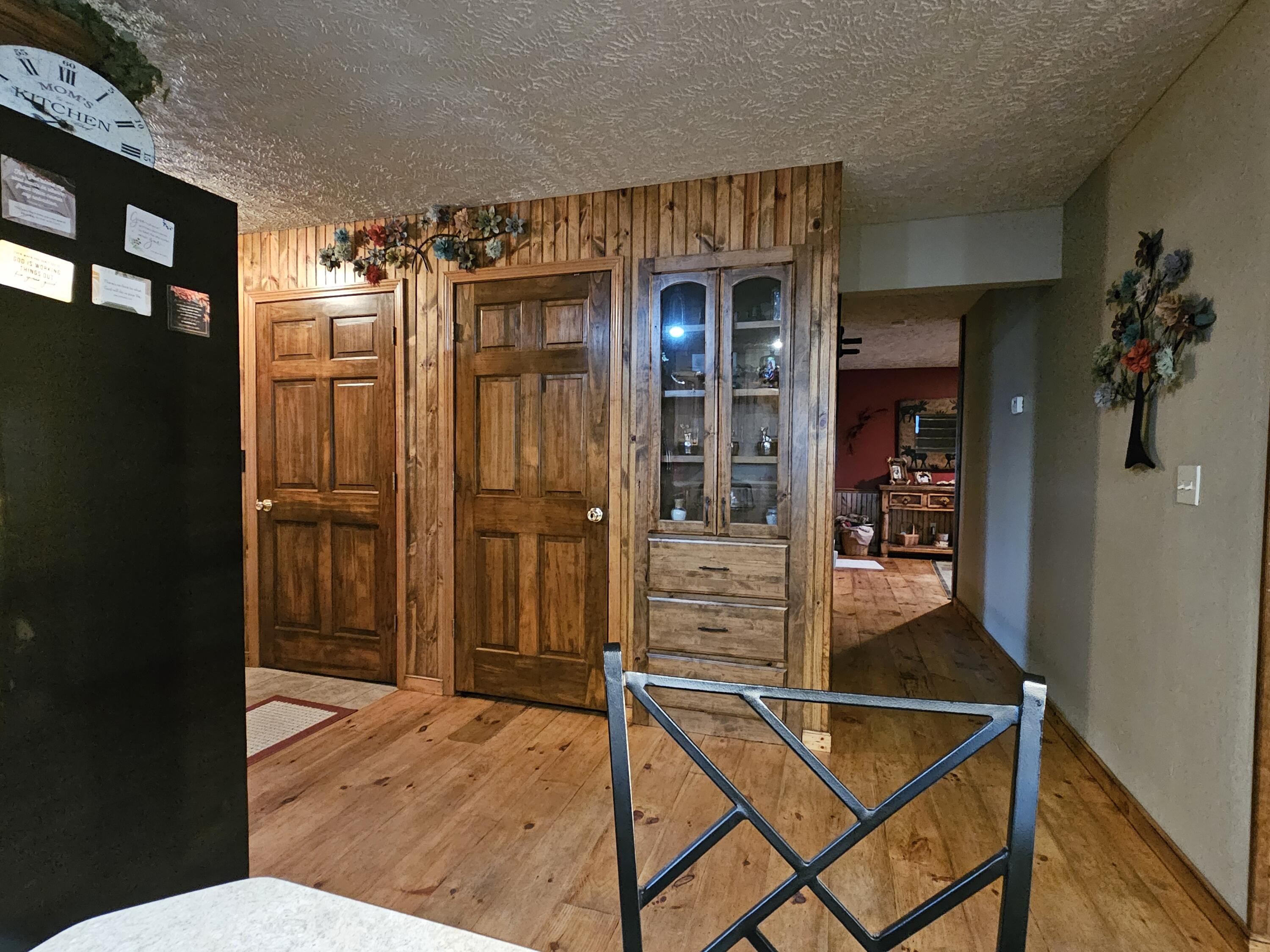 14109 Lawrence 2160 Property Photo 8