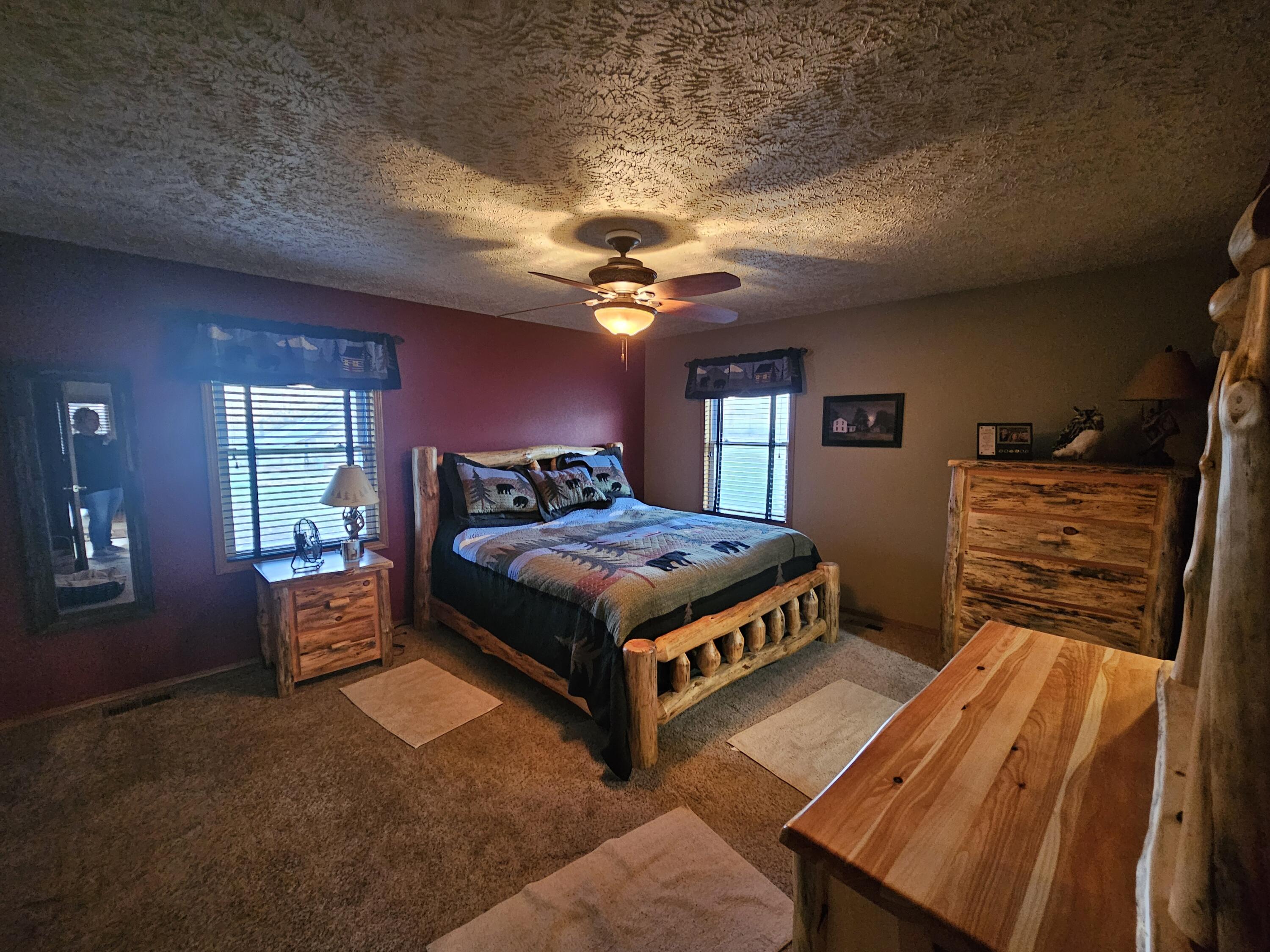 14109 Lawrence 2160 Property Photo 21