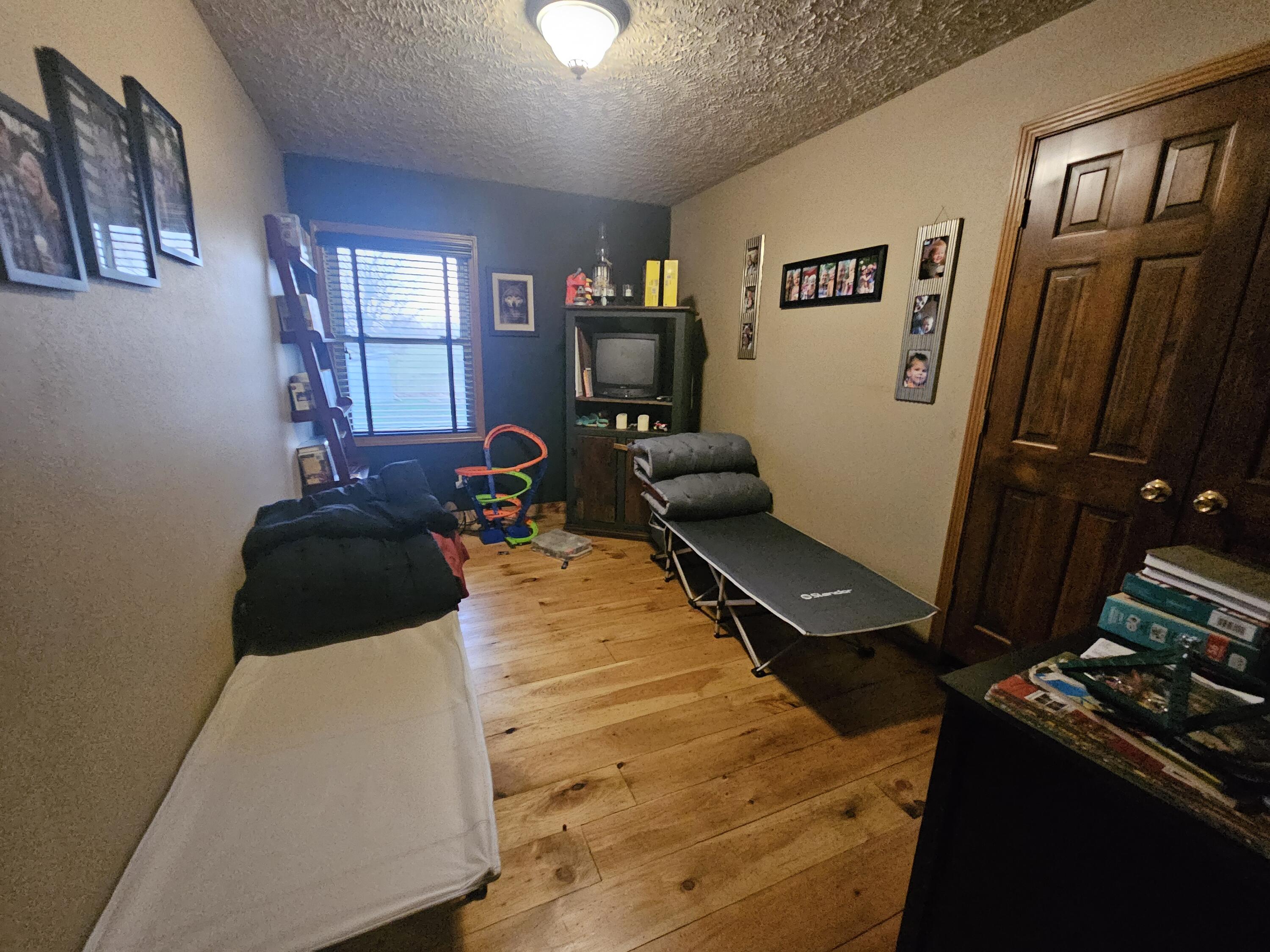 14109 Lawrence 2160 Property Photo 26