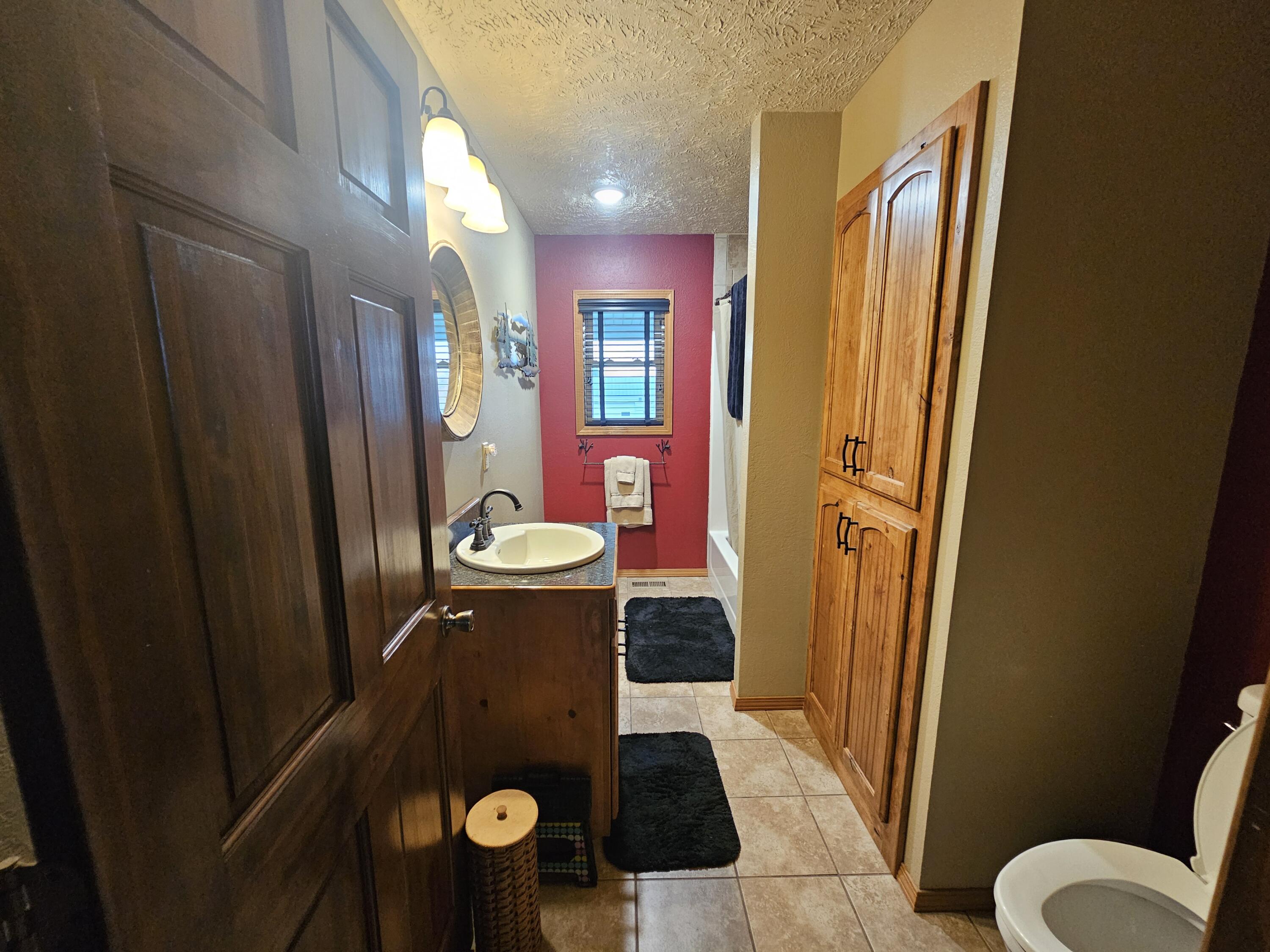 14109 Lawrence 2160 Property Photo 33