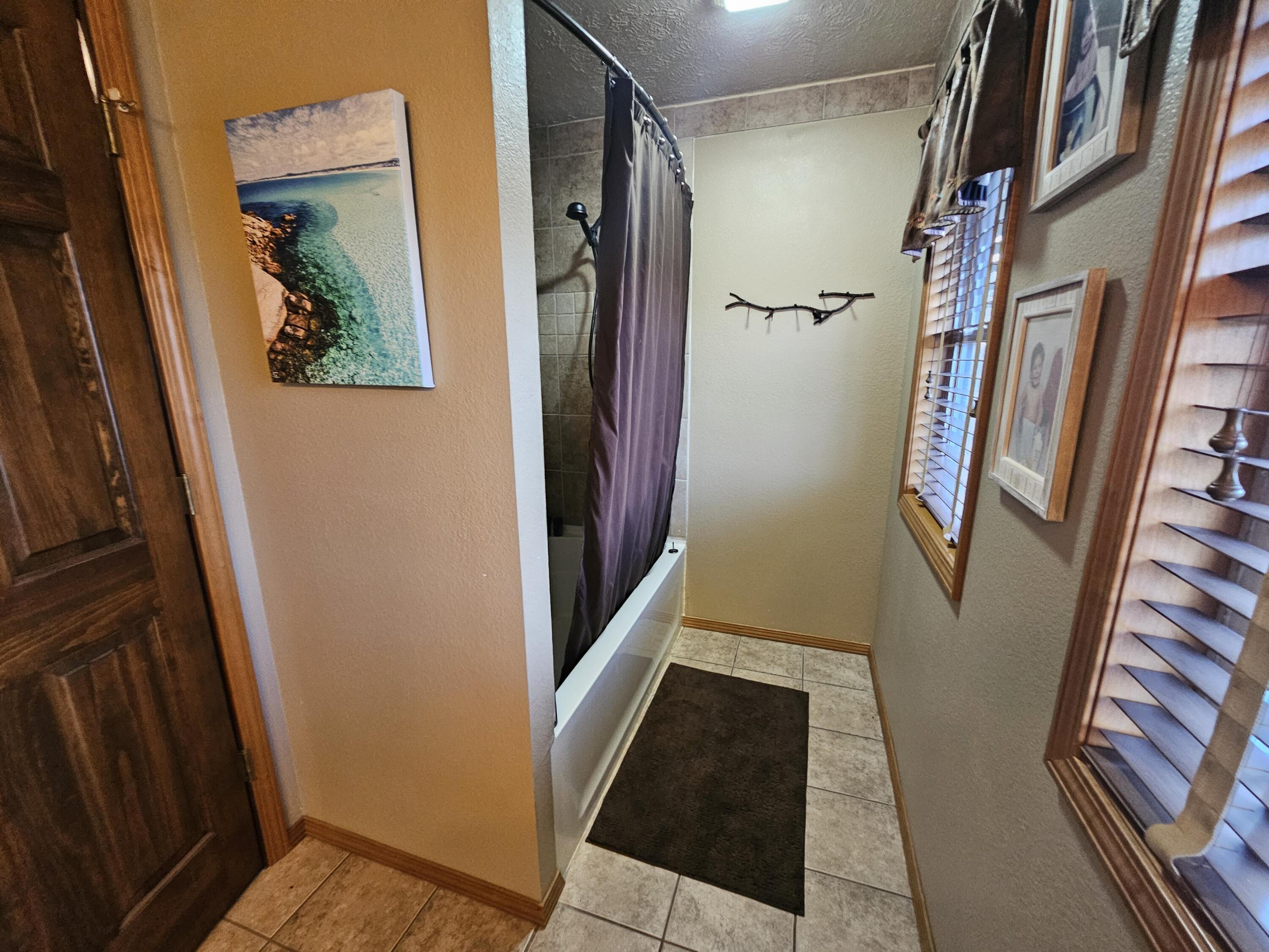 14109 Lawrence 2160 Property Photo 34