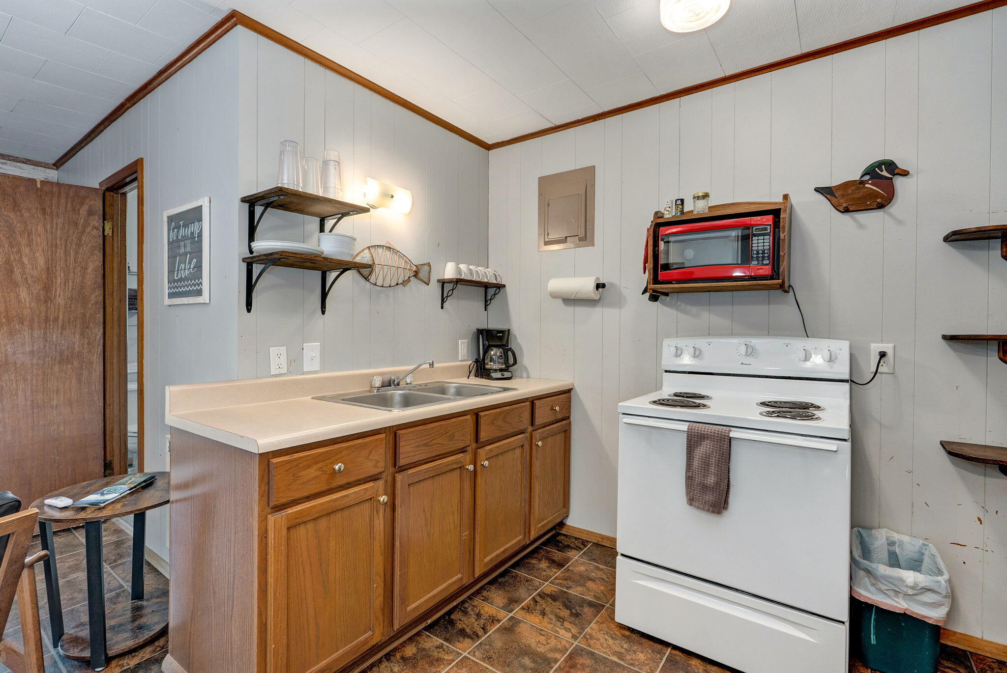 1715 Hideaway Road C - 4 Property Photo 6