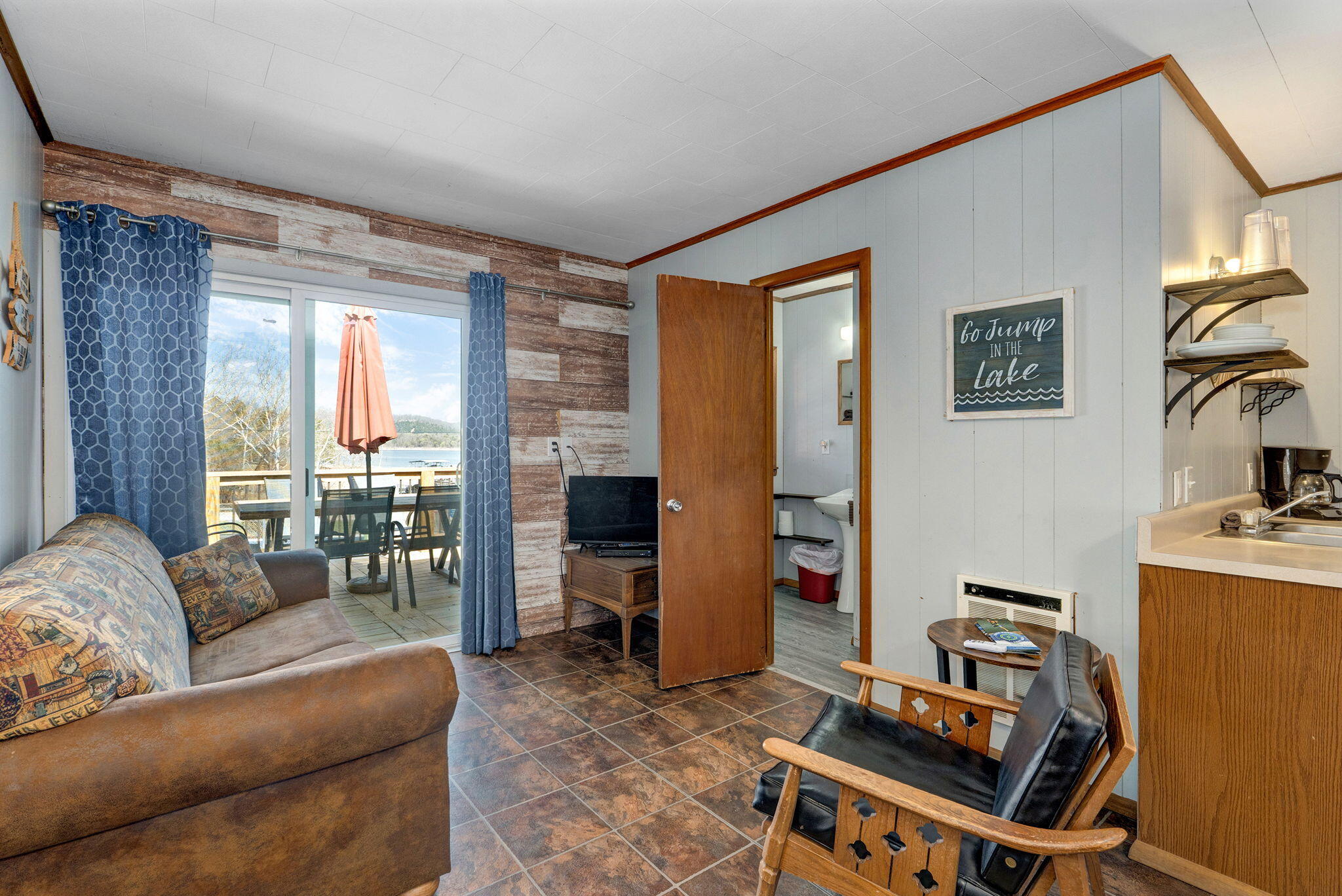 1715 Hideaway Road C - 4 Property Photo 7