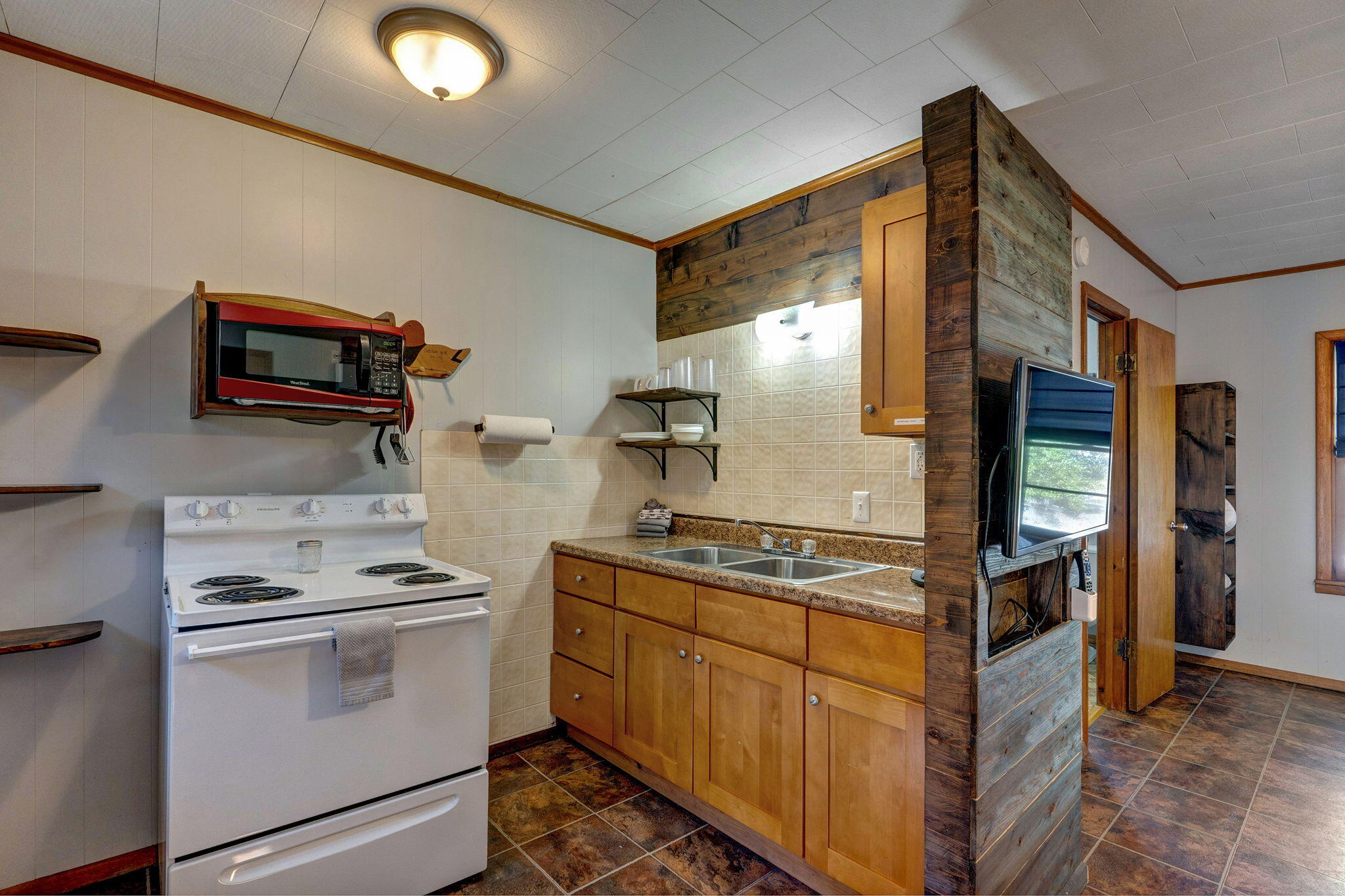 1715 Hideaway Road C - 4 Property Photo 17