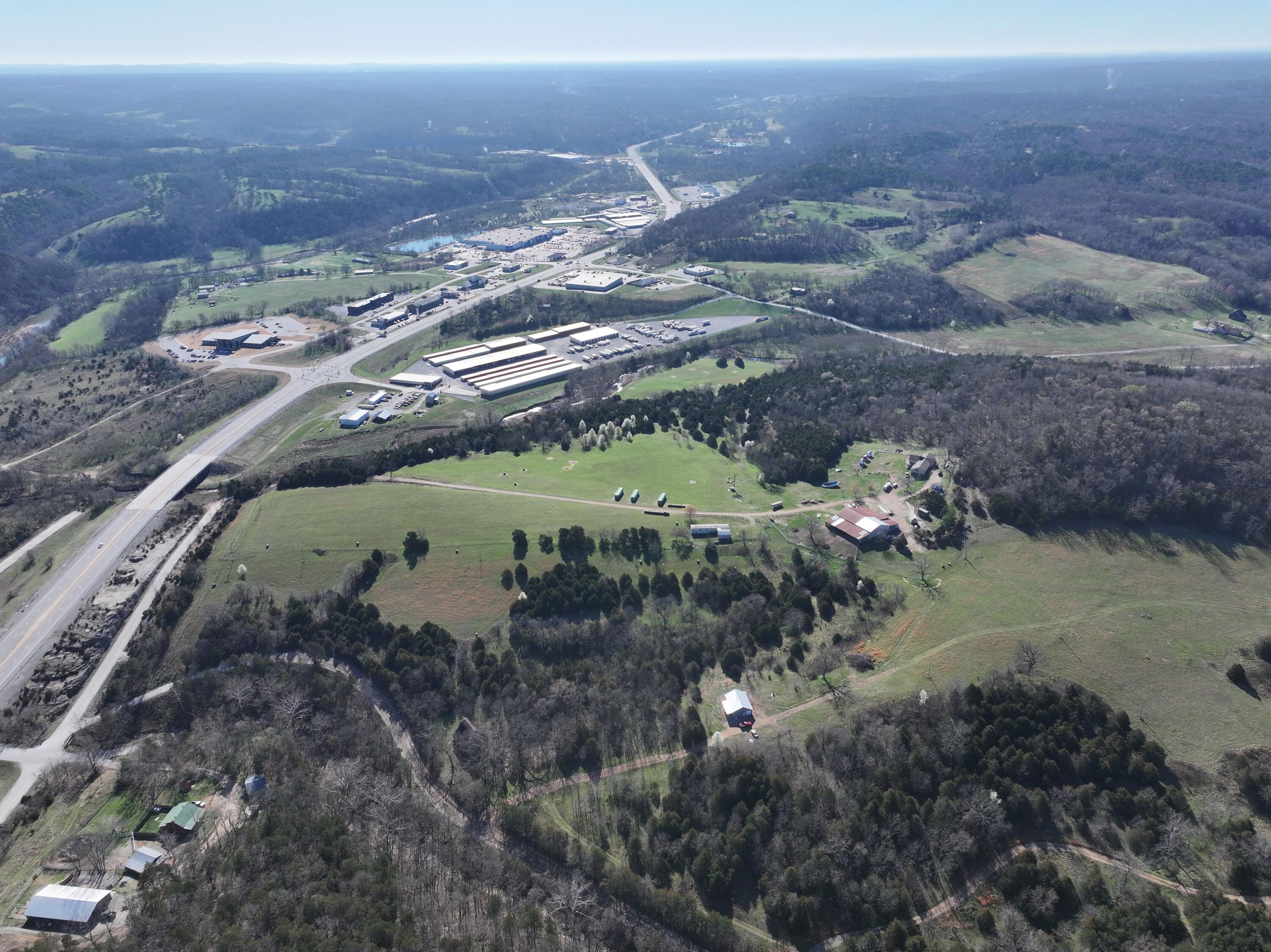 331 Shaddox Lane Property Photo 2