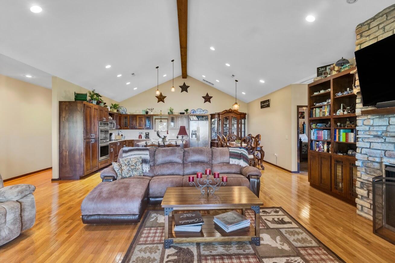8708 Farm Road 2140 Property Photo 13