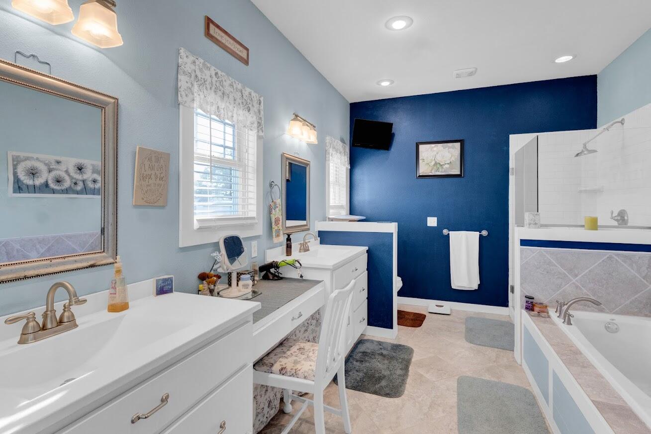 8708 Farm Road 2140 Property Photo 15