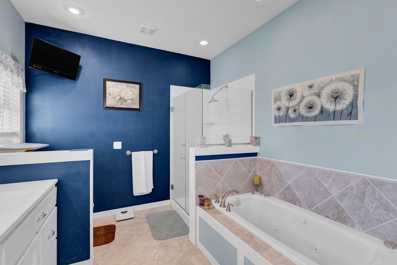 8708 Farm Road 2140 Property Photo 16