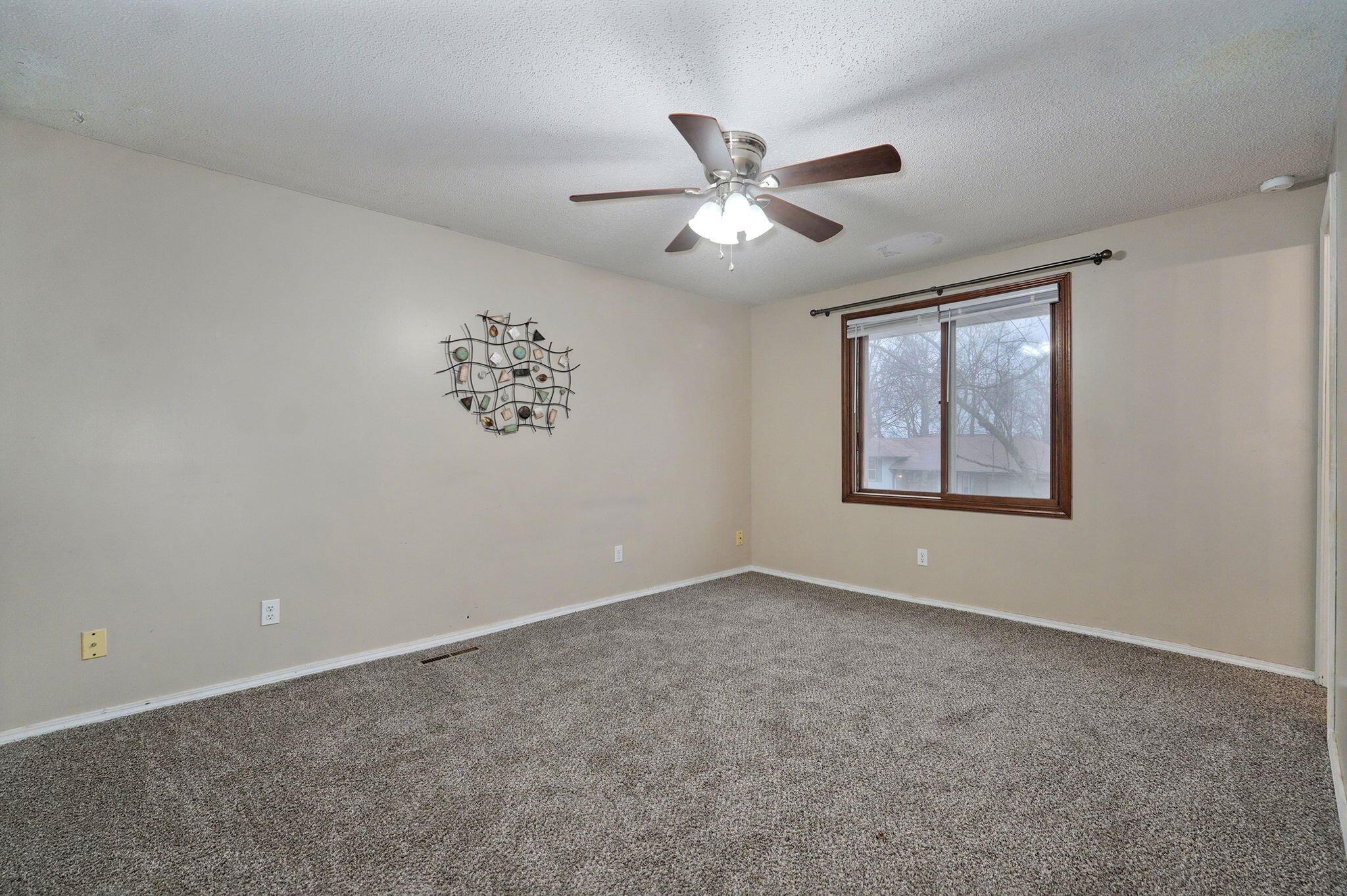 2516 West Blackburn Drive Property Photo 17
