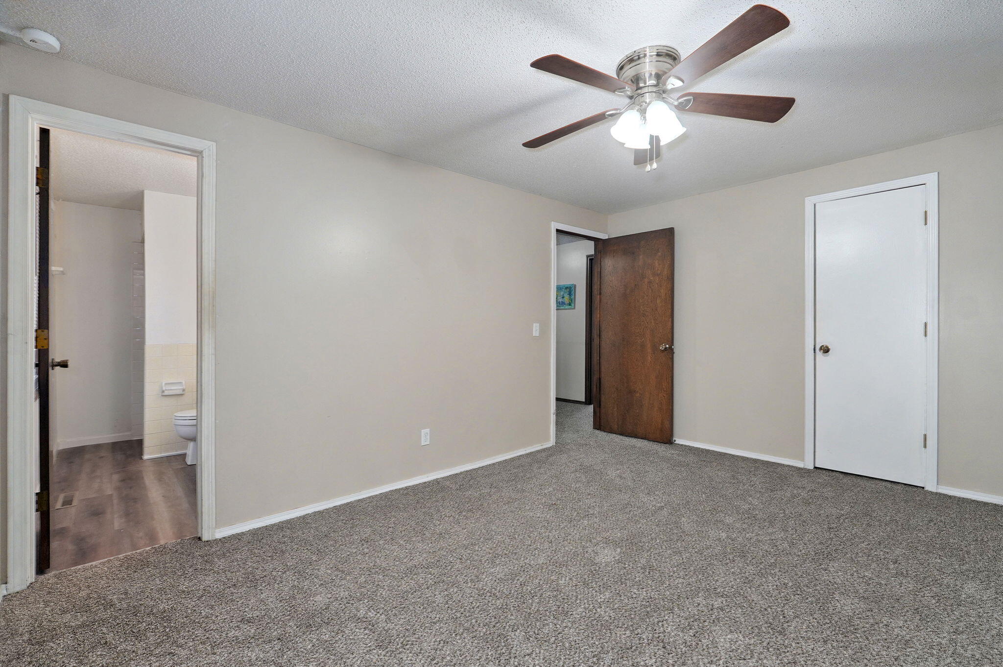 2516 West Blackburn Drive Property Photo 18