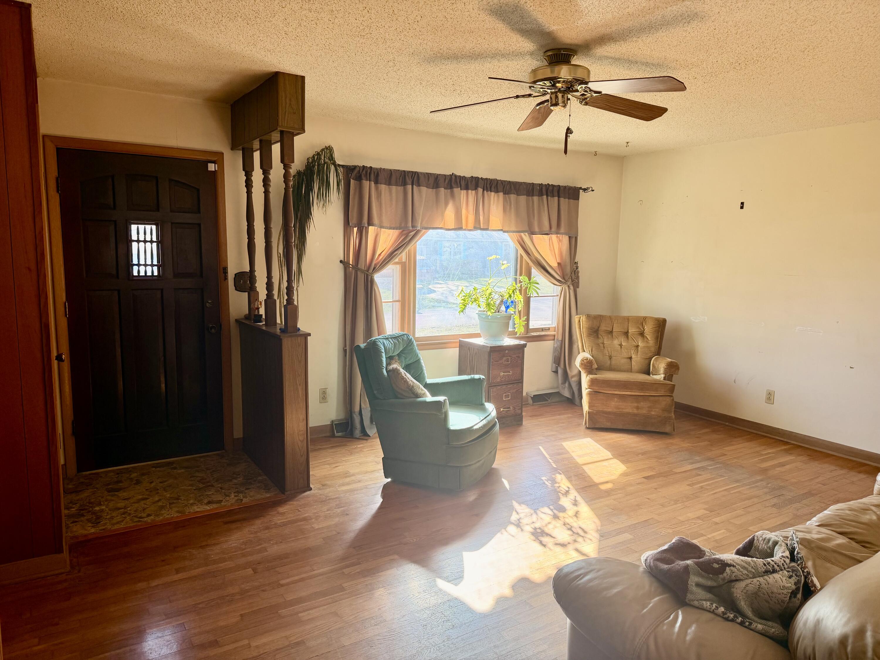 1311 North Dawn Avenue Property Photo 6