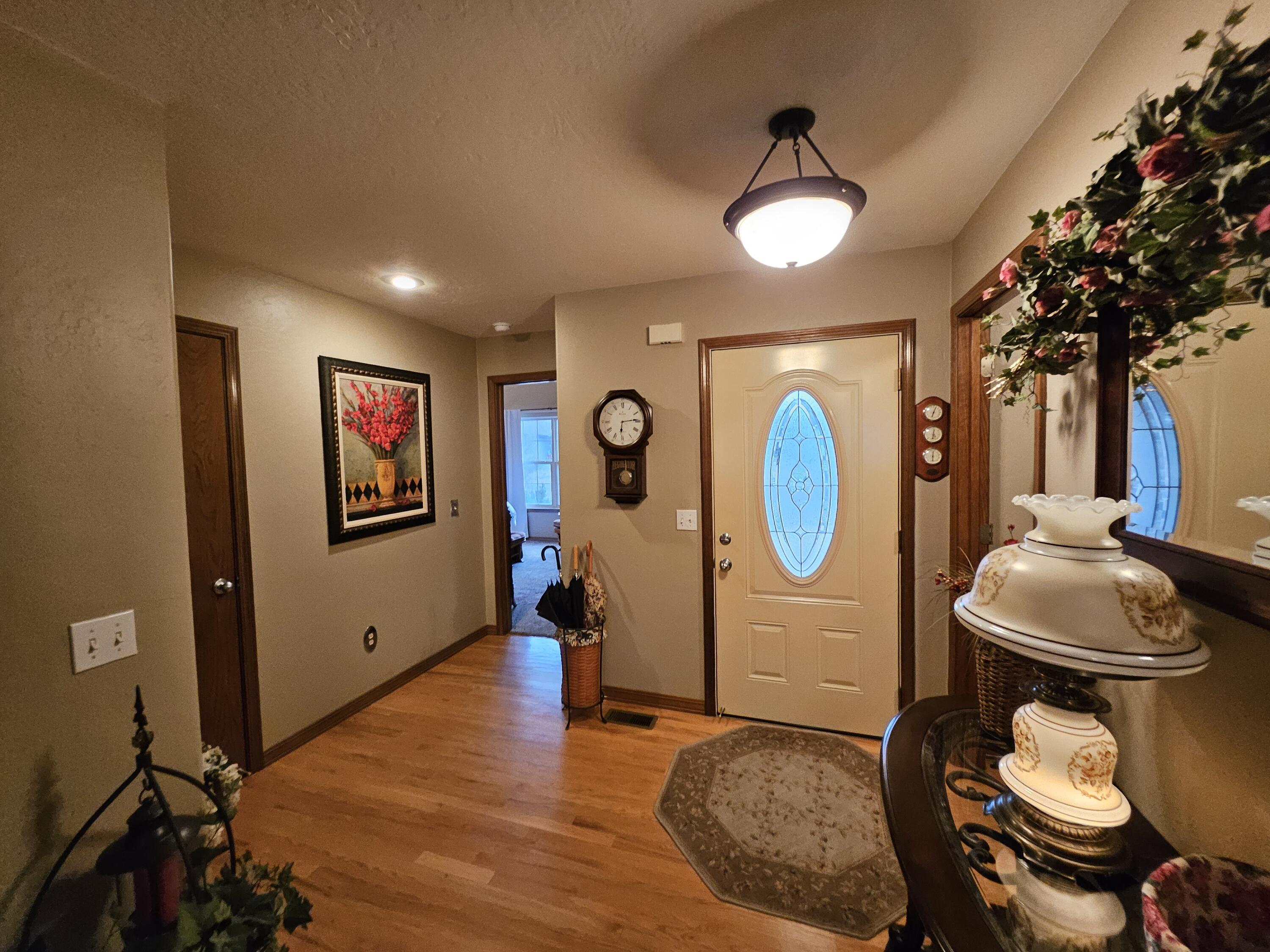 206 Prairie Lane Property Photo 3