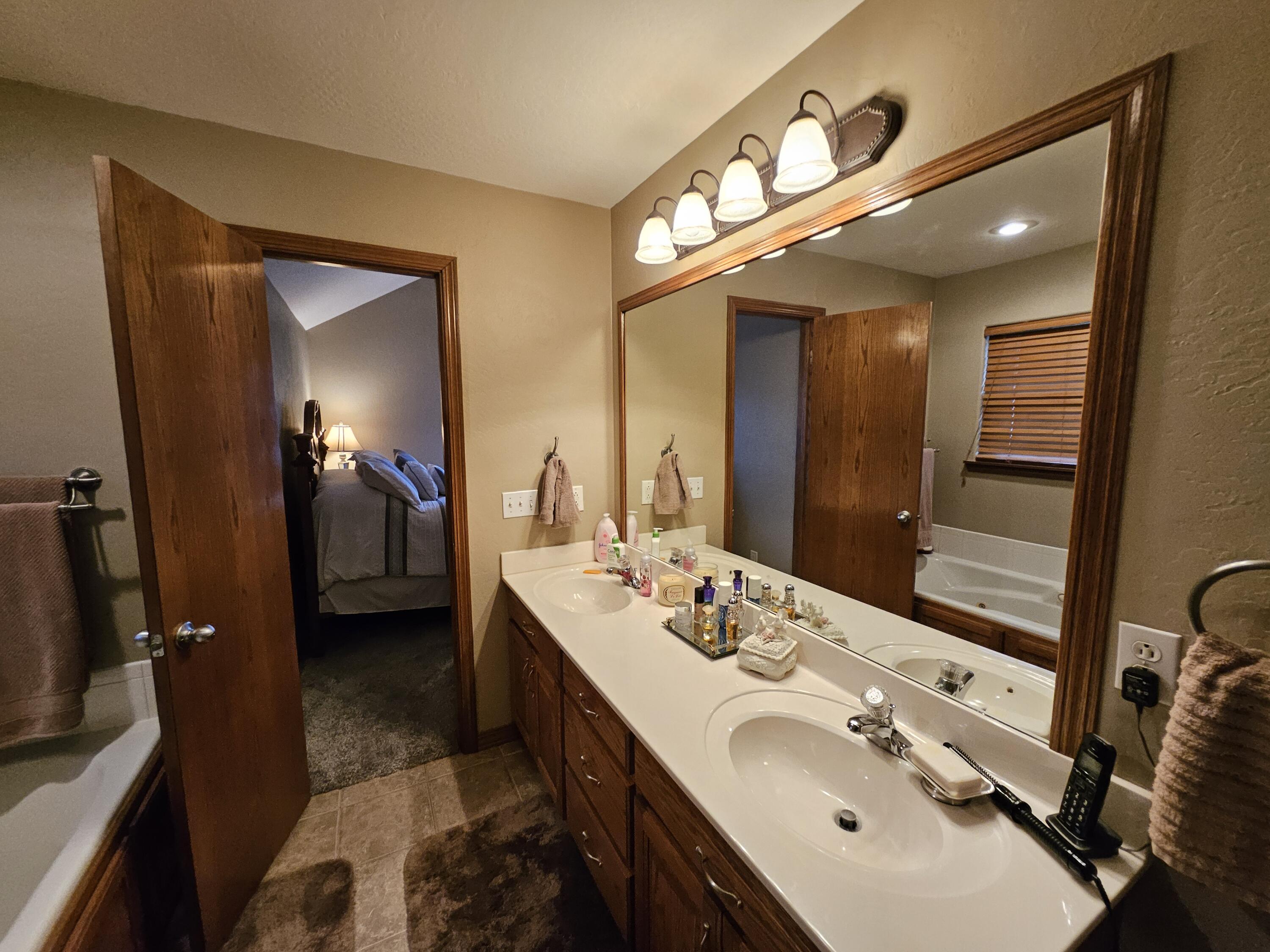 206 Prairie Lane Property Photo 24