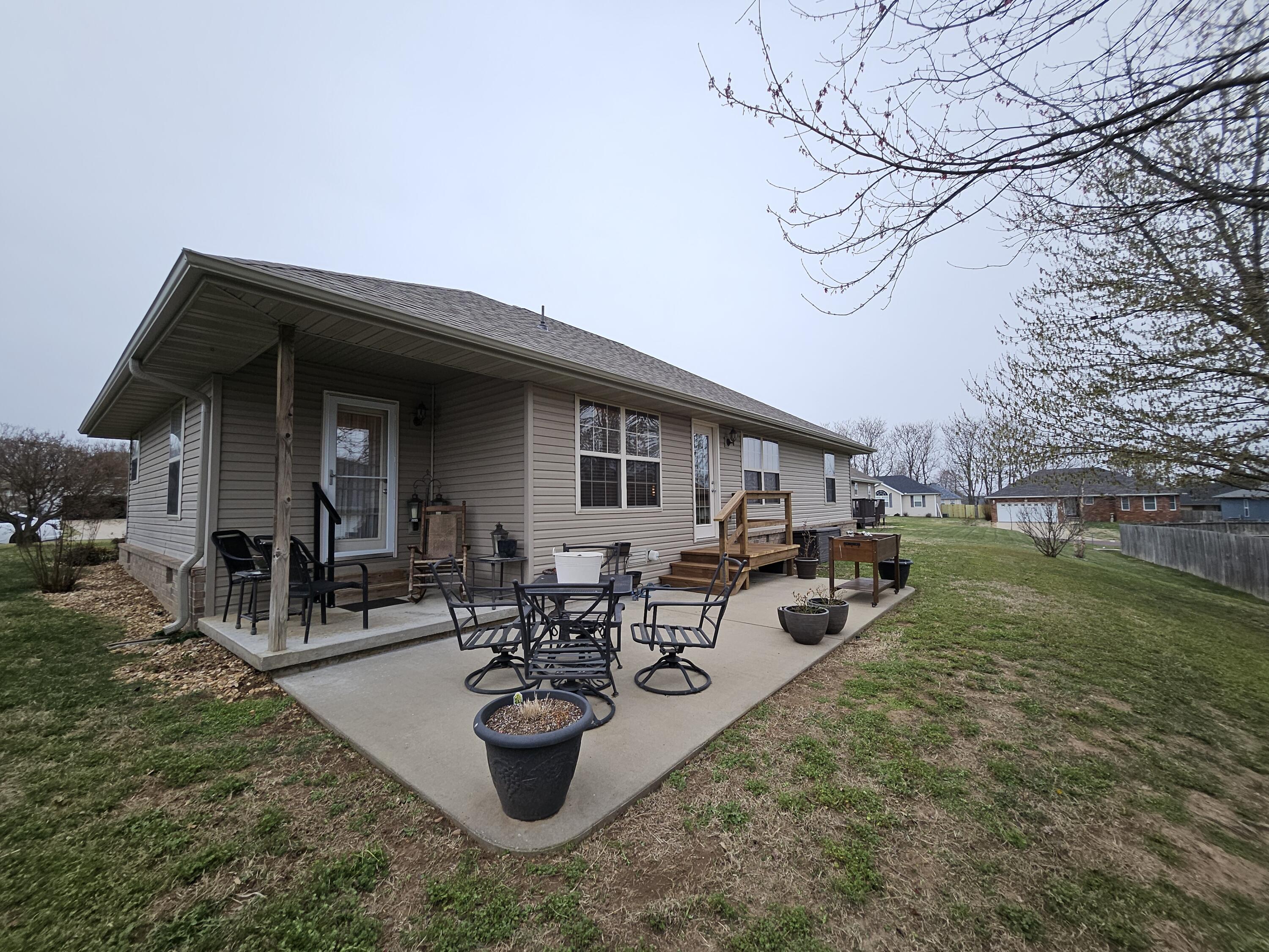 206 Prairie Lane Property Photo 33