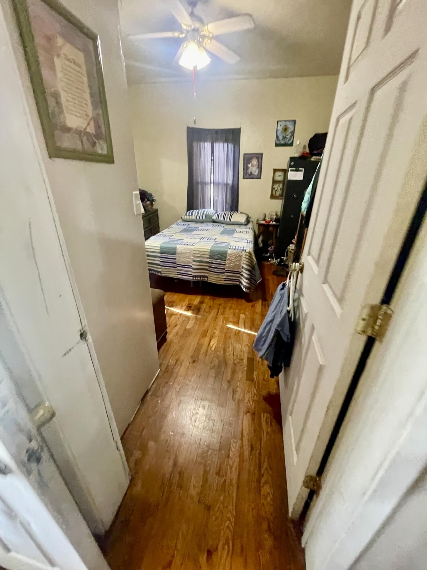 1631 West Lee Street Property Photo 5