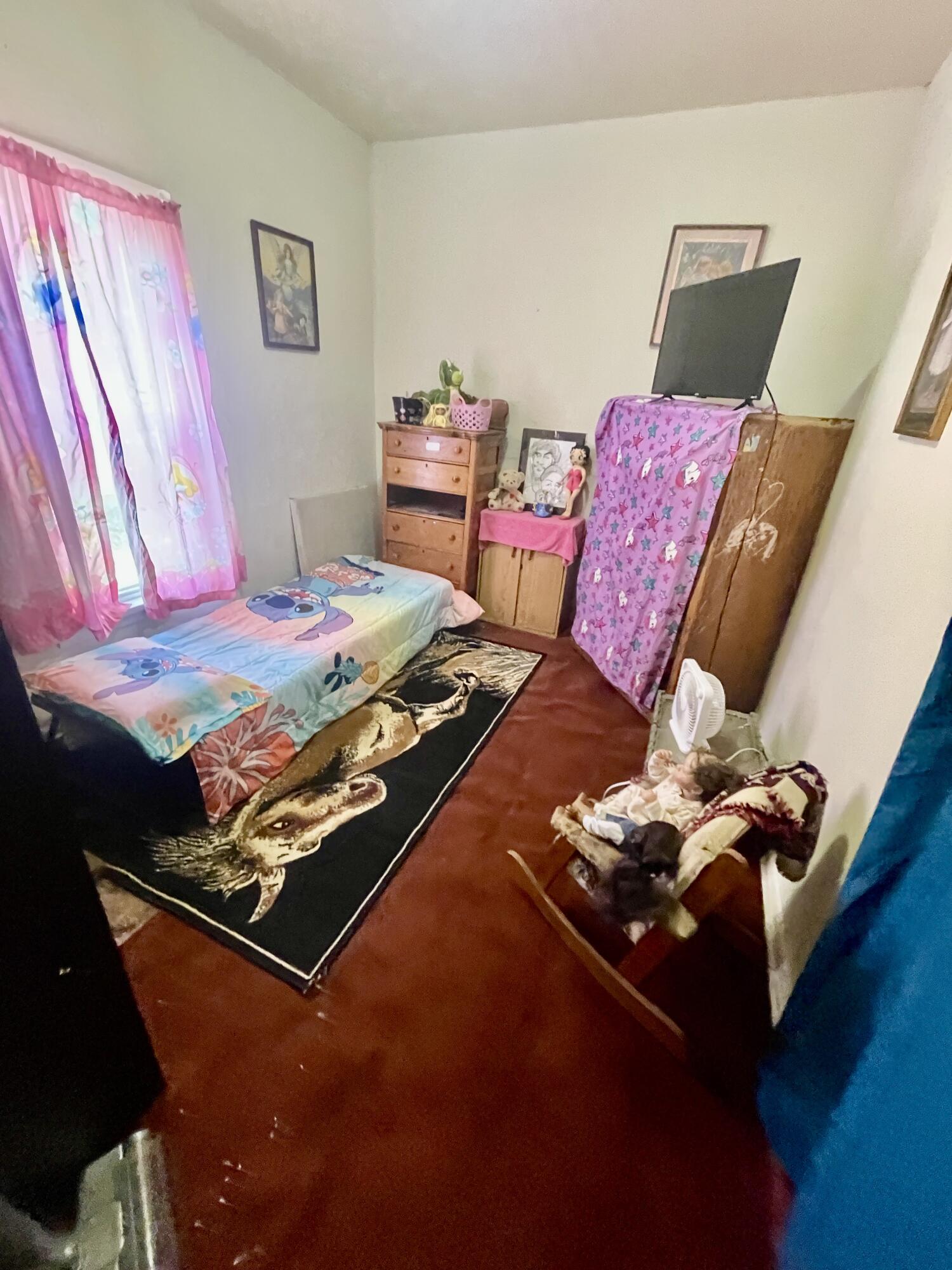 1631 West Lee Street Property Photo 7