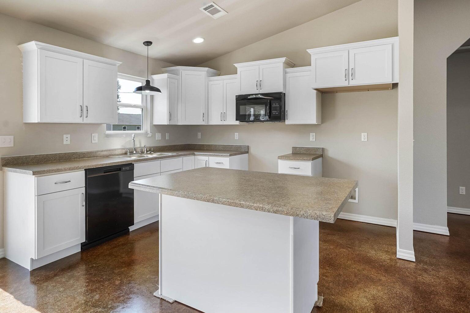 2503 Property Photo 7