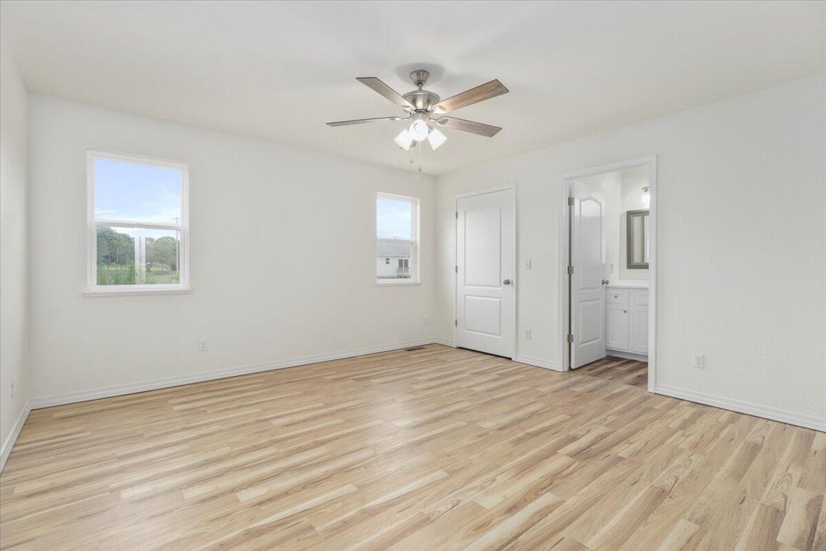 2503 Property Photo 45