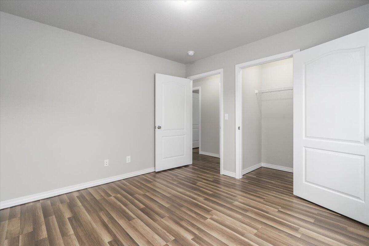2503 Property Photo 48