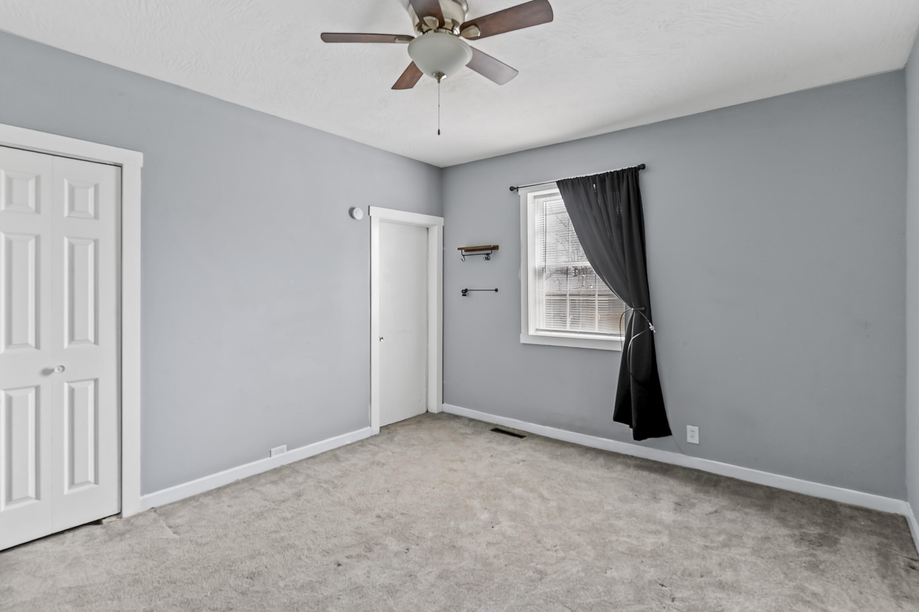 2517 West Phelps Street Property Photo 16
