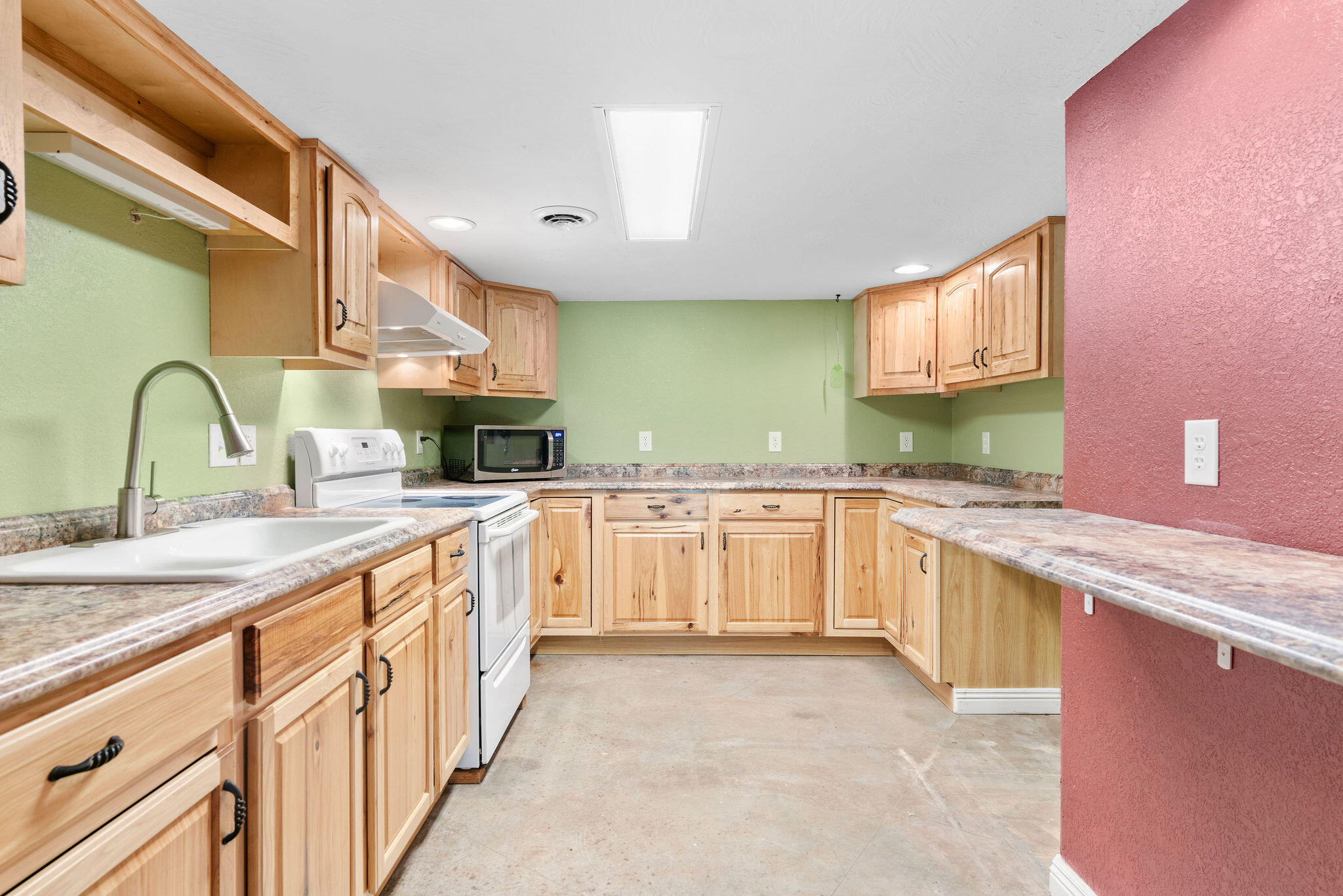 178 Garner Drive Property Photo 35