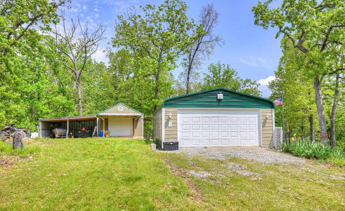 22351 South 672 Road Property Photo 18