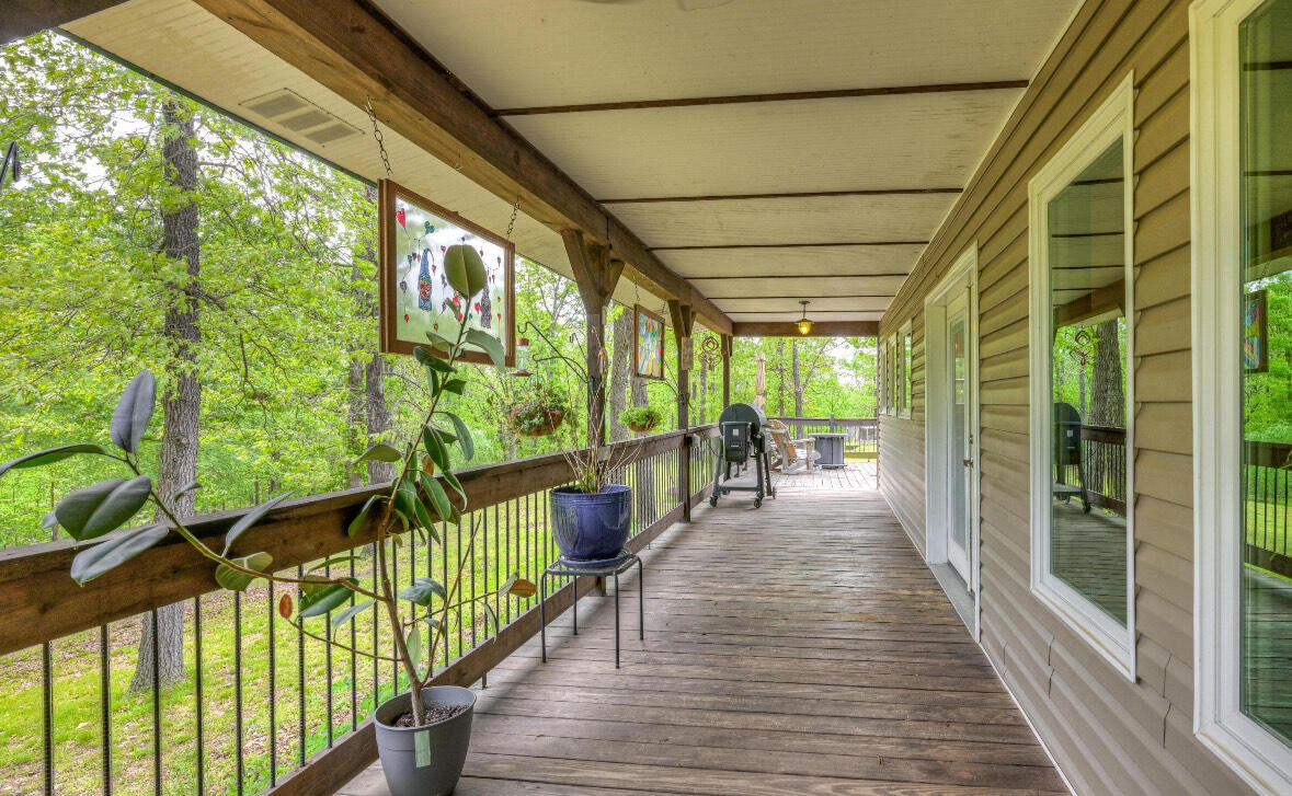 22351 South 672 Road Property Photo 24