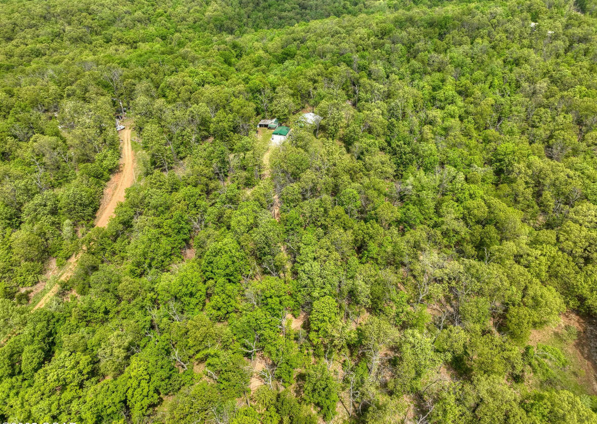 22351 South 672 Road Property Photo 26