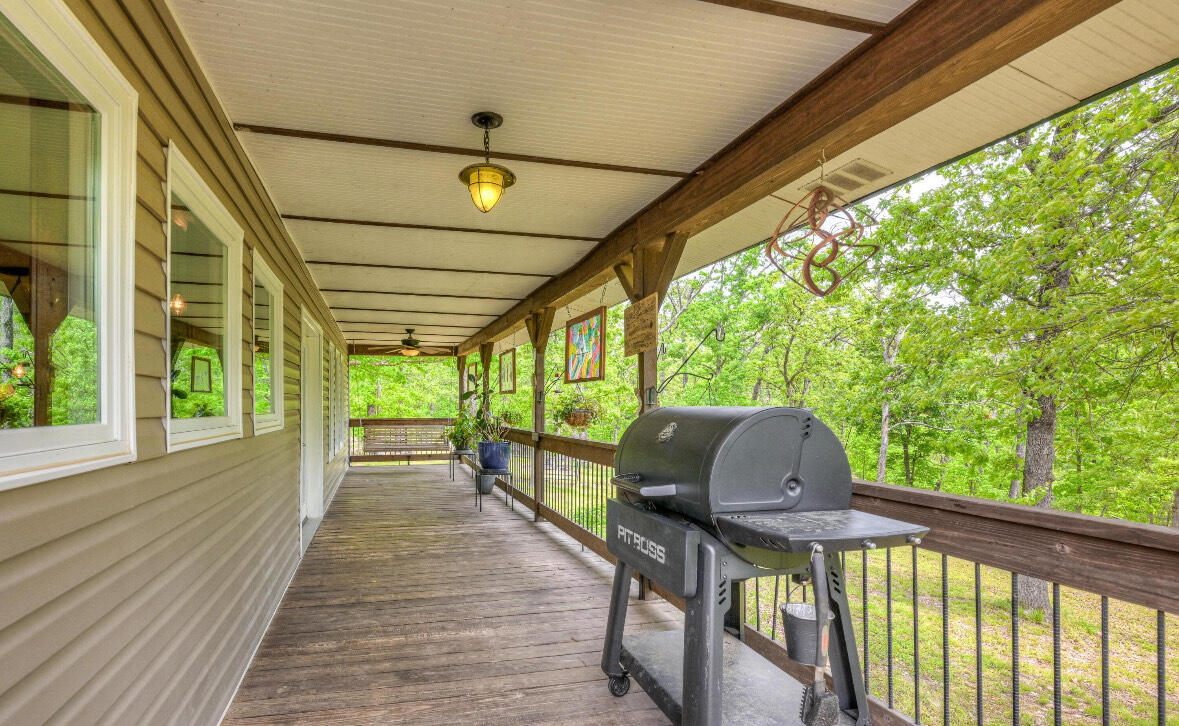 22351 South 672 Road Property Photo 27