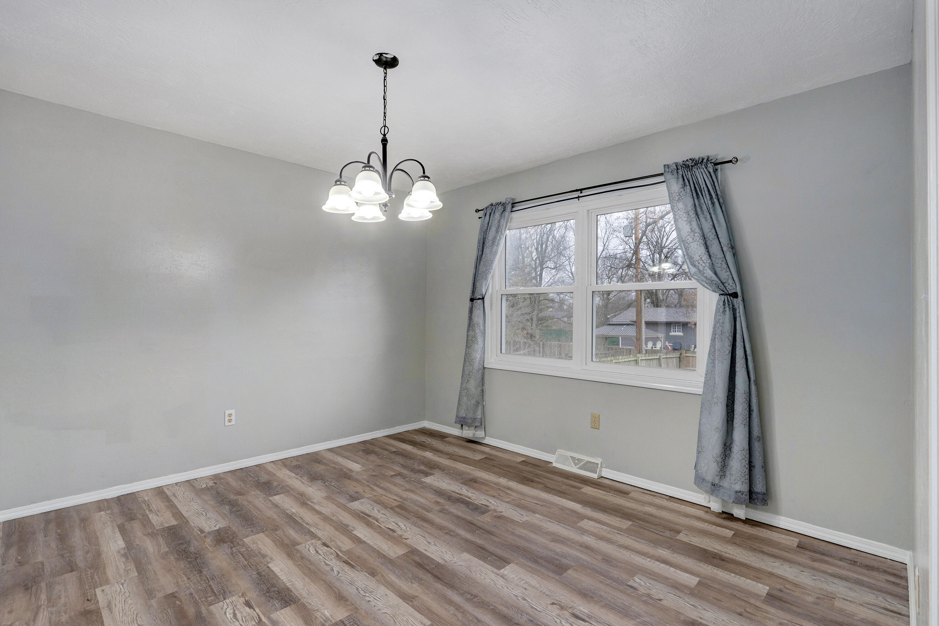 2317 South Hilton Avenue Property Photo 18