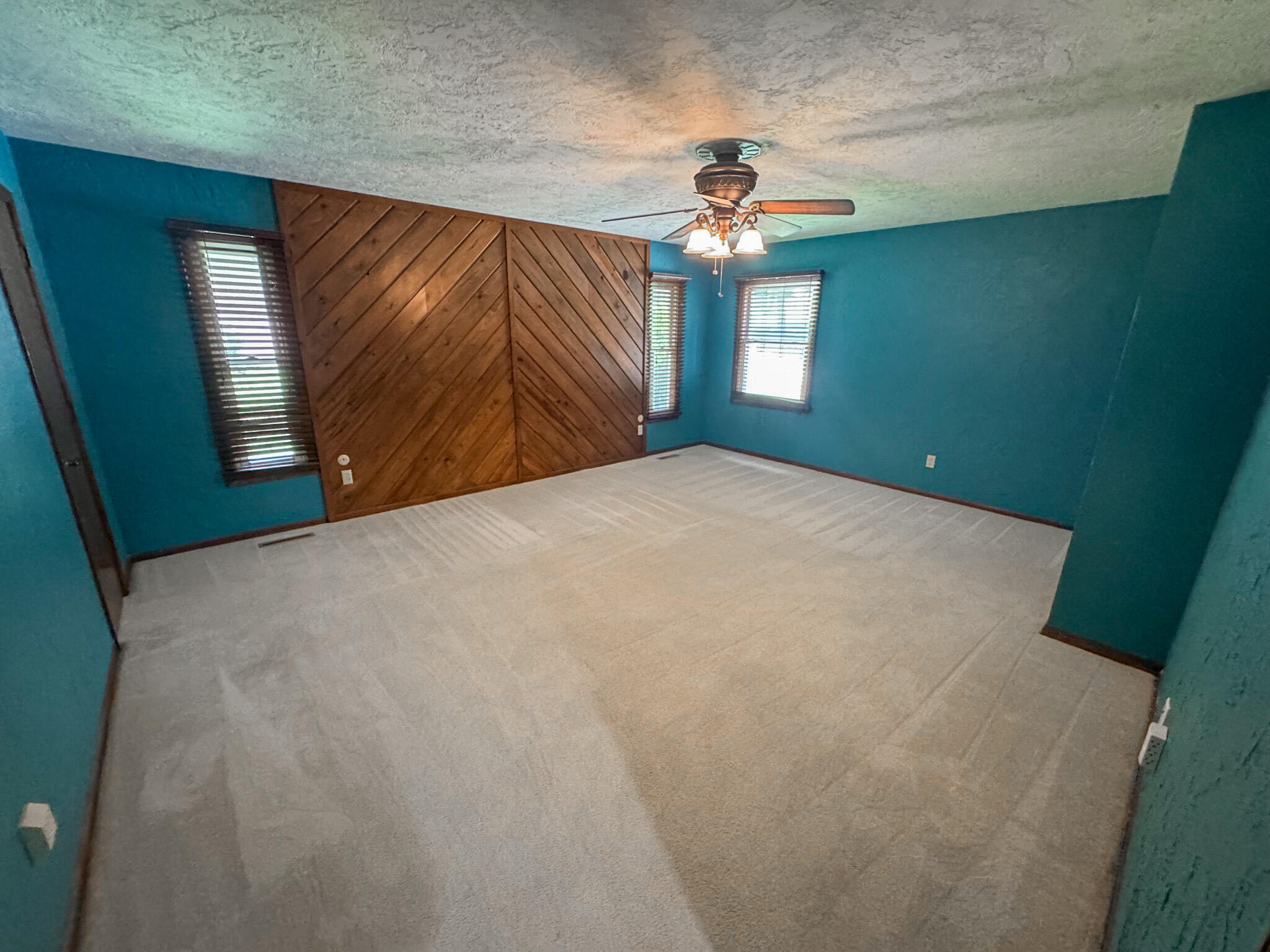 8420 Interlochen Drive Property Photo 24