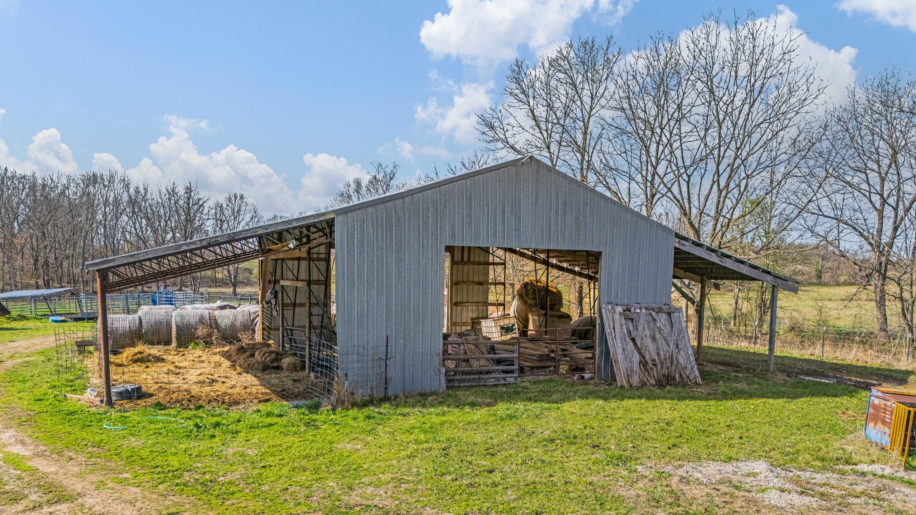 1499 County Road 380 Property Photo 32