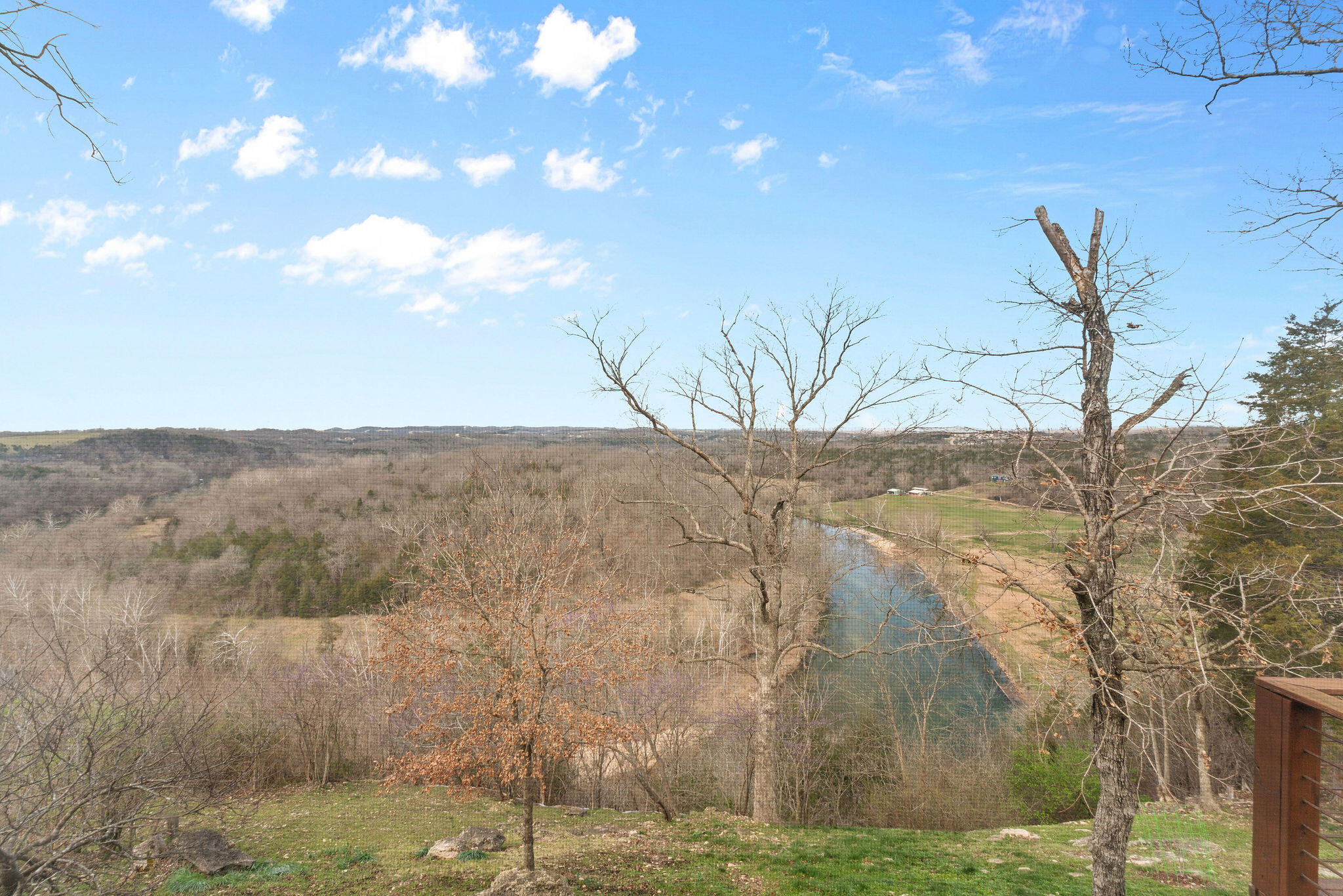 8006 Cliff Drive Property Photo 11